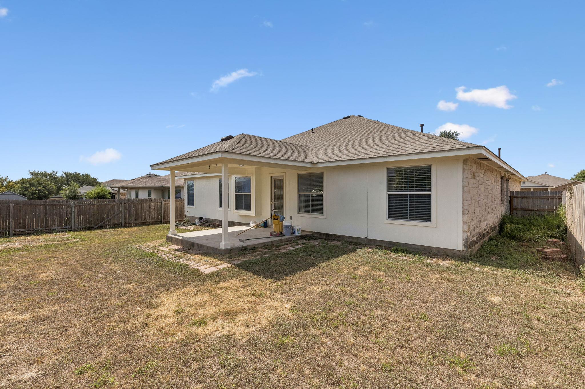 1512 Sweet Leaf LN