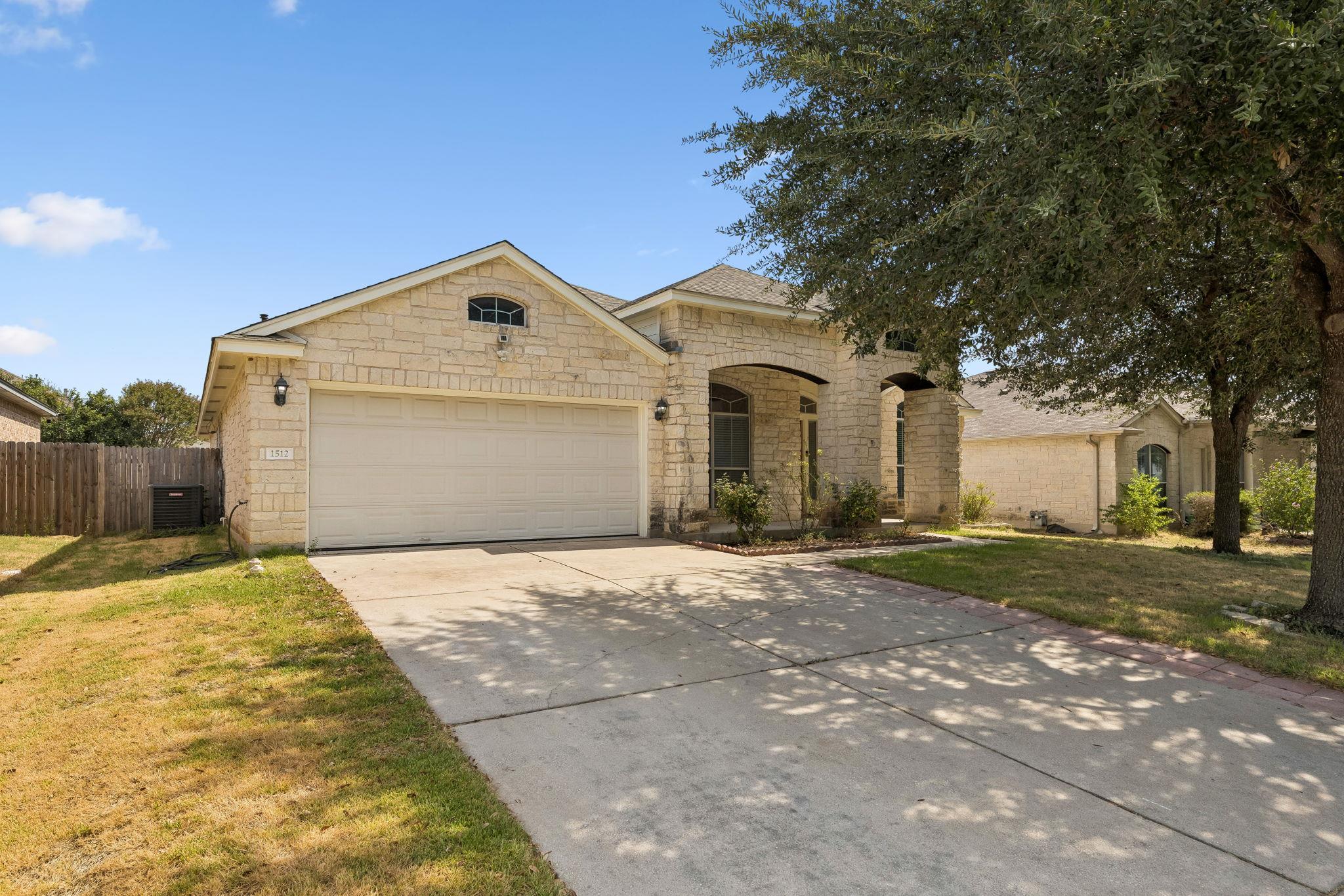 1512 Sweet Leaf LN