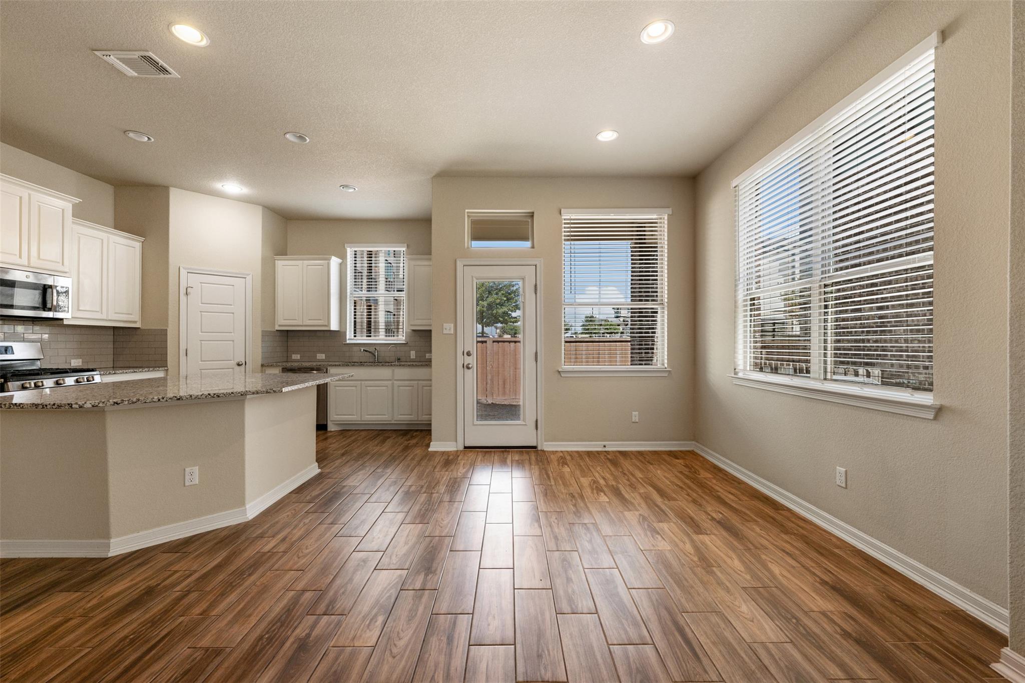 2202 Dillon Pond LN # B