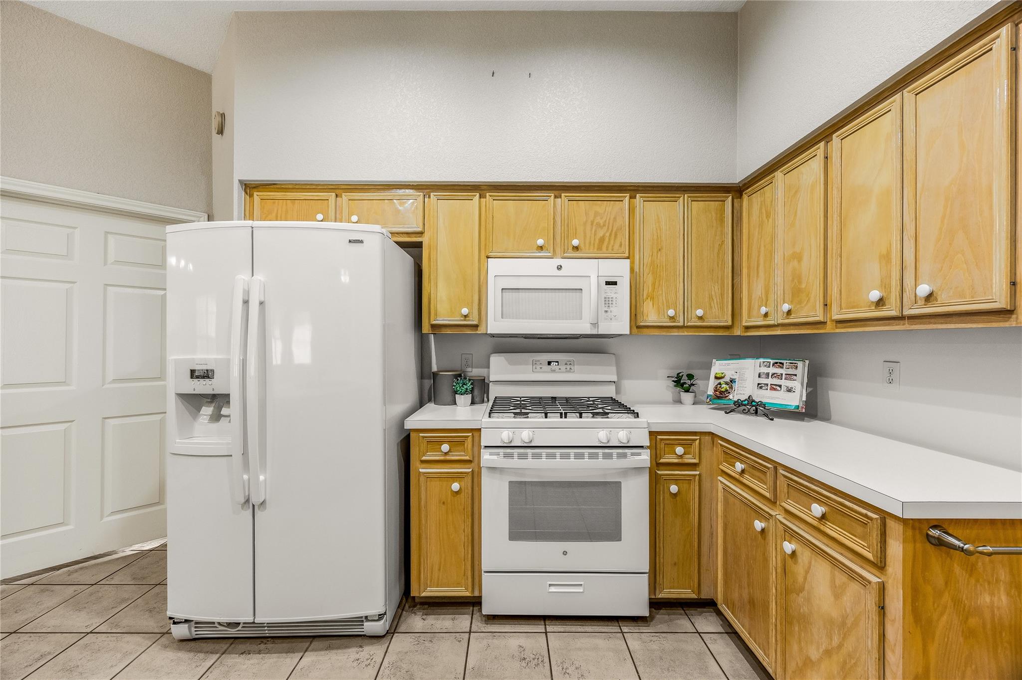 209 Village Dr Village DR