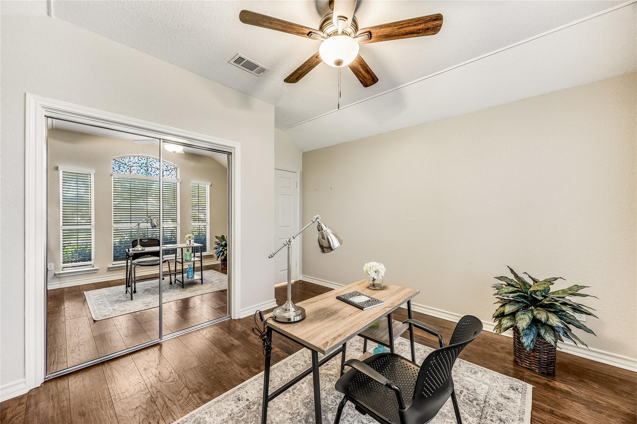 209 Village Dr Village DR