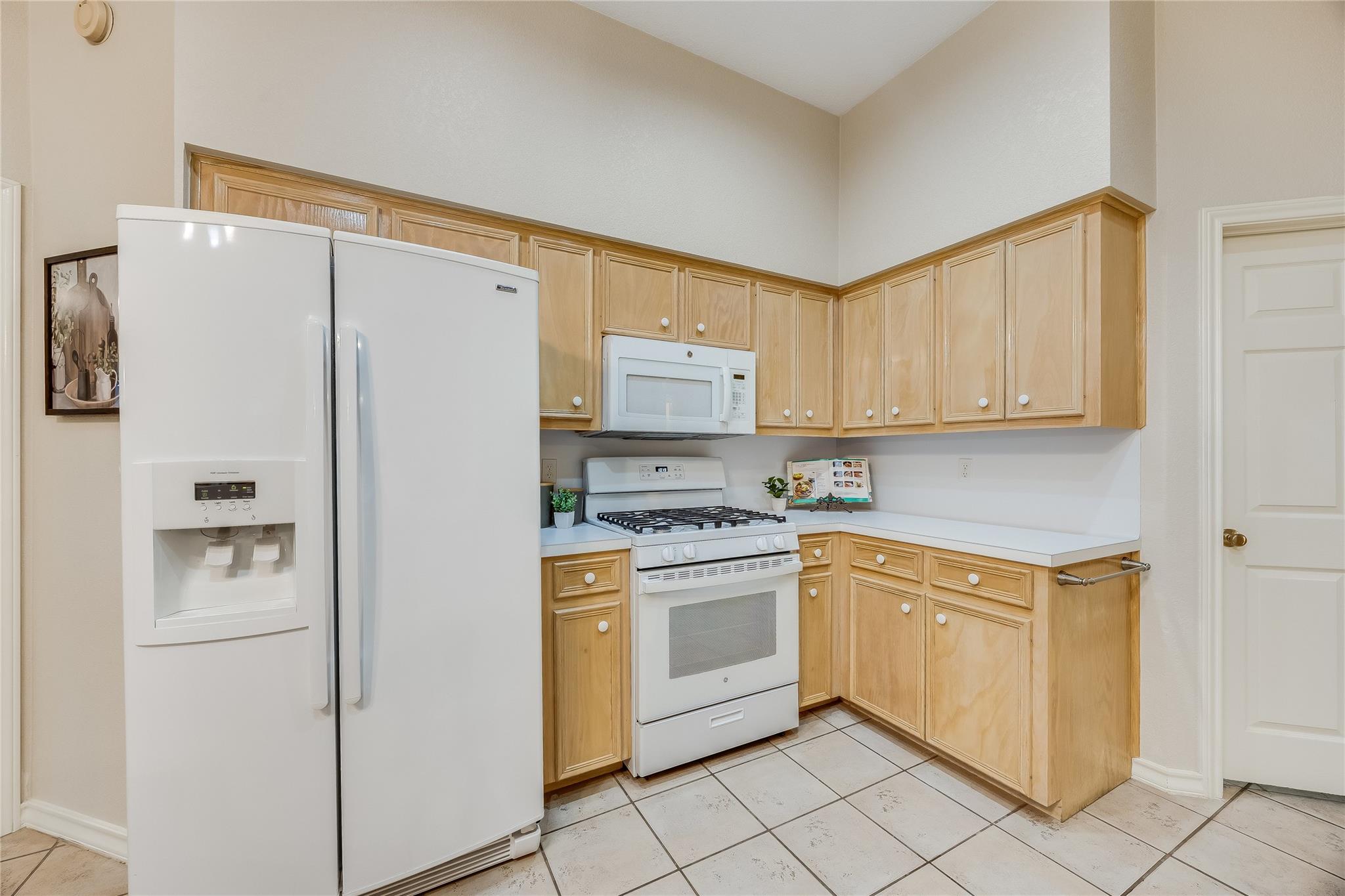 209 Village Dr Village DR