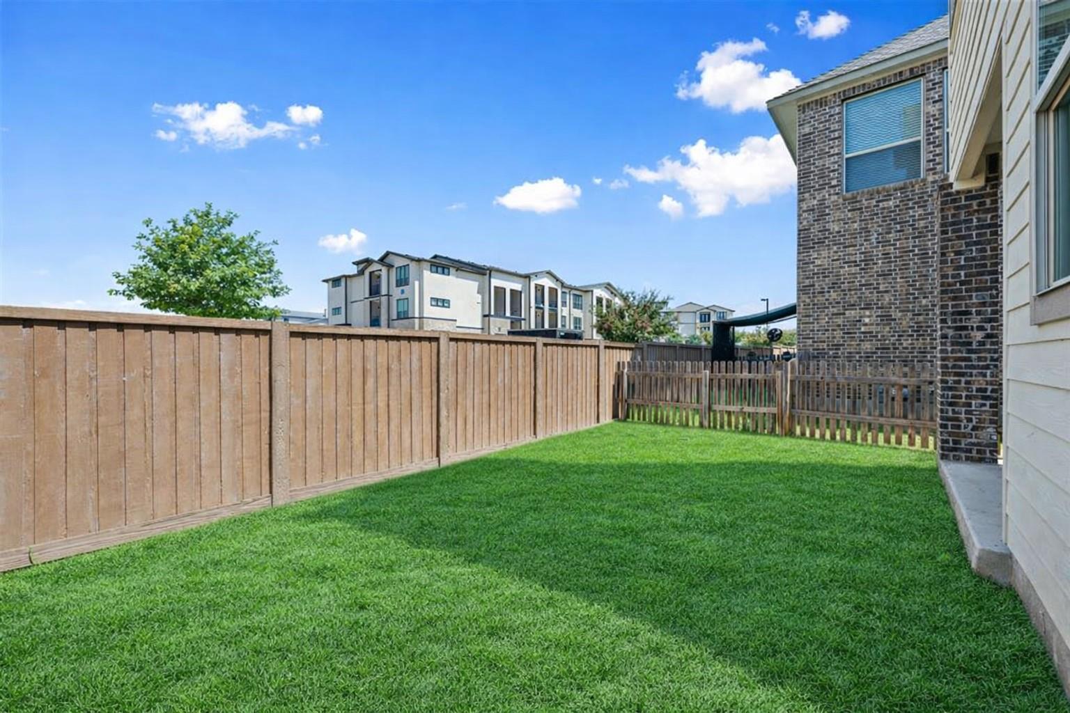 2202 Dillon Pond LN # B