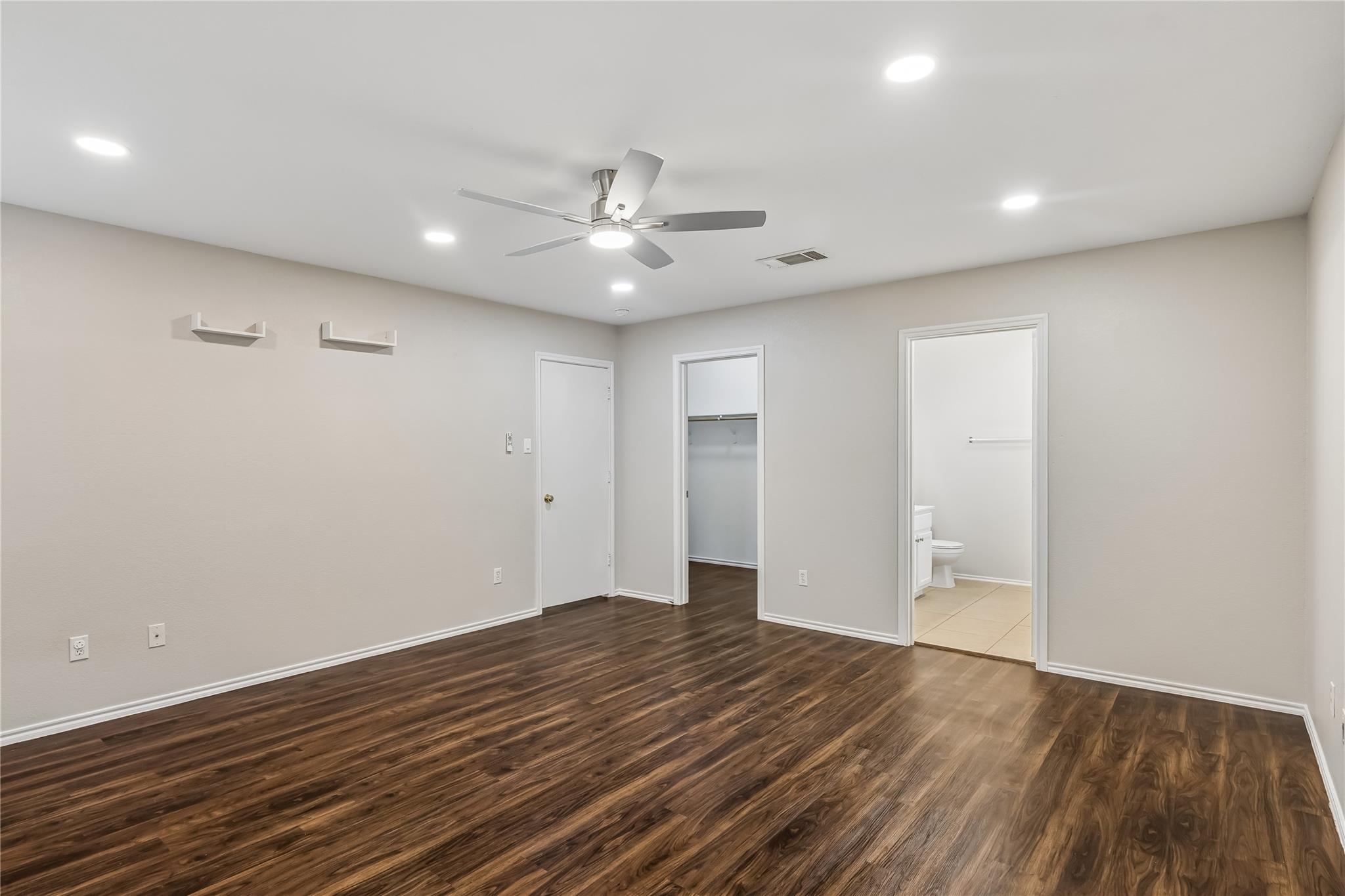 505 Washington Square DR # 1D