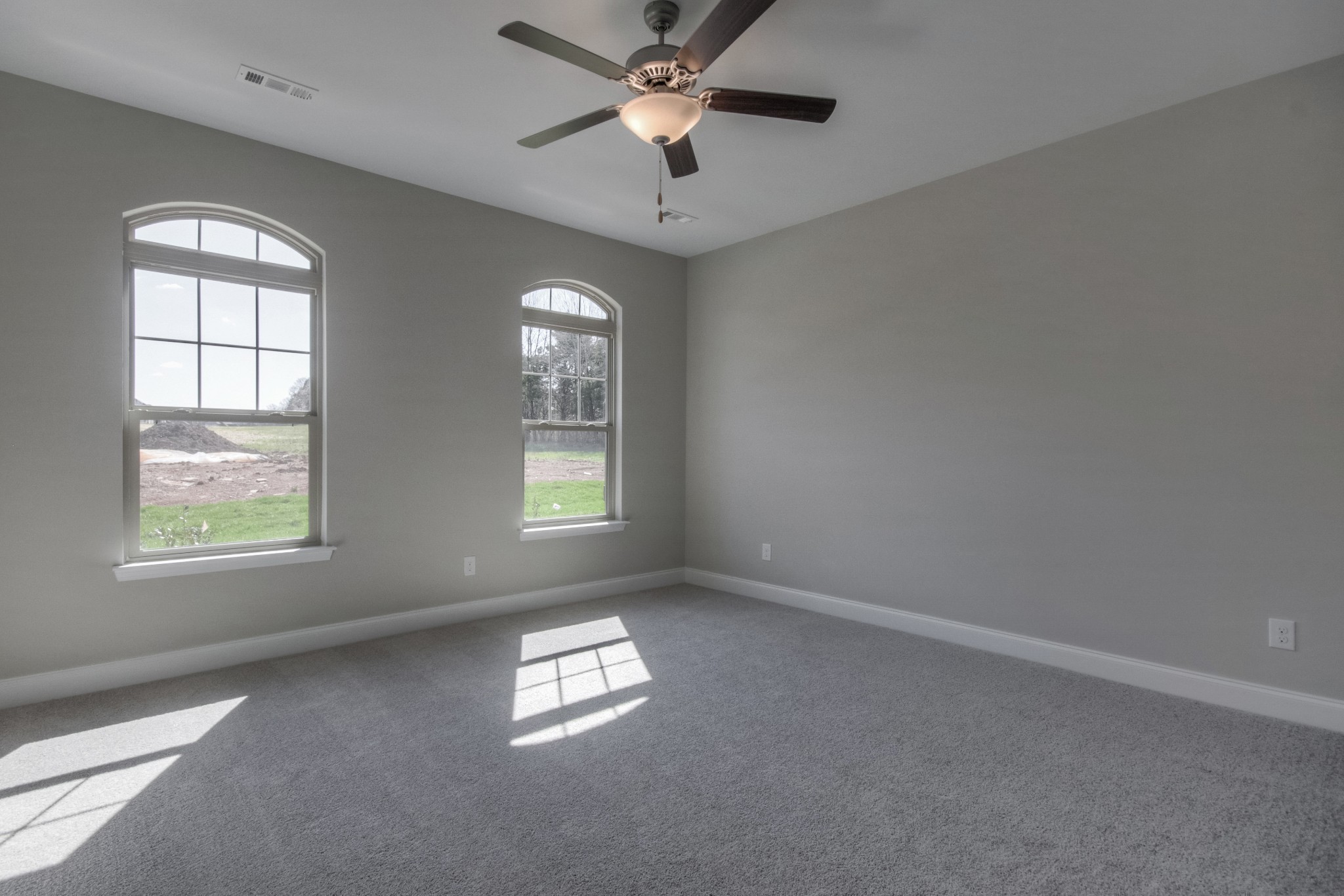 243 Cloverbrook Way