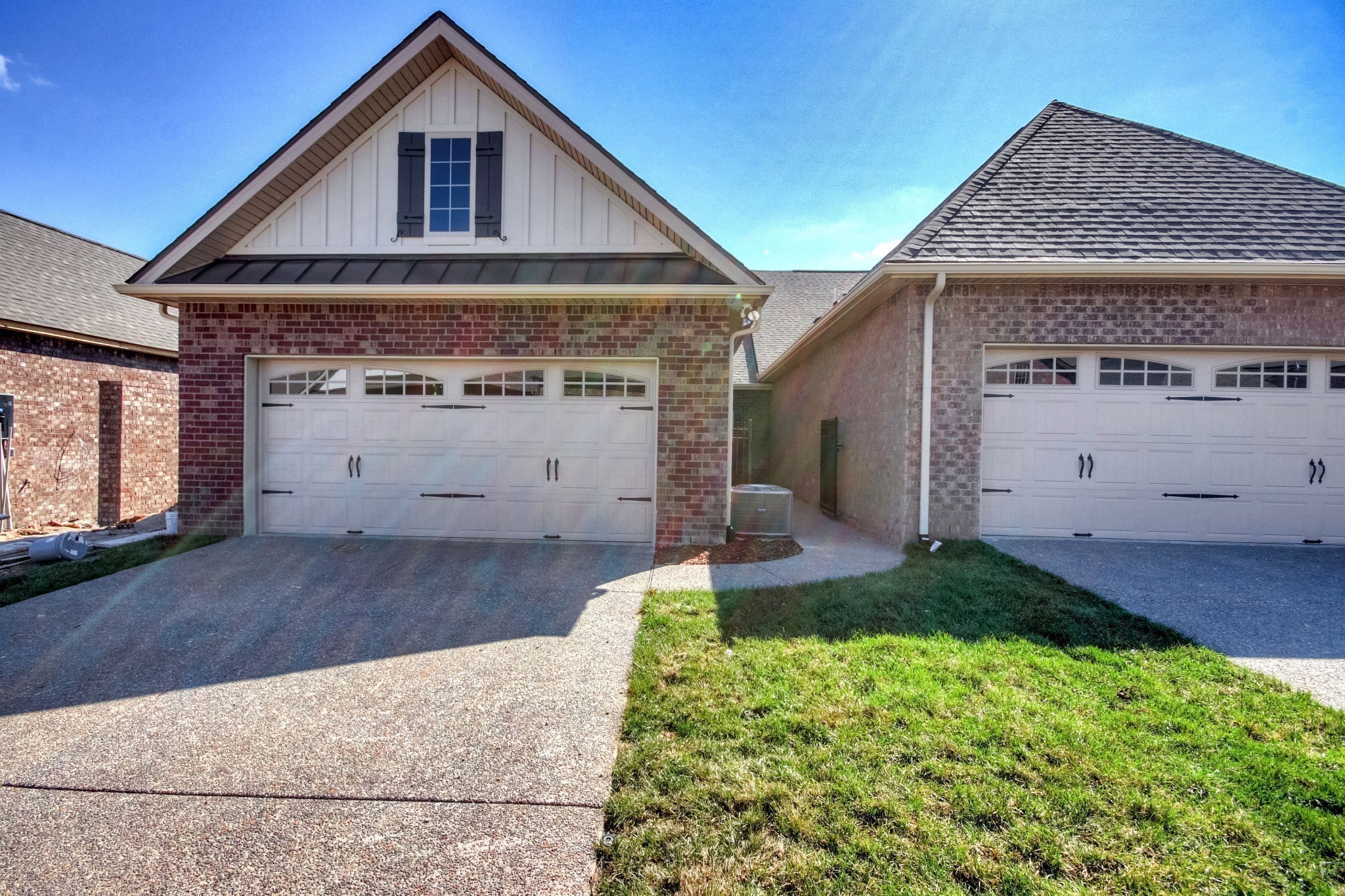 243 Cloverbrook Way