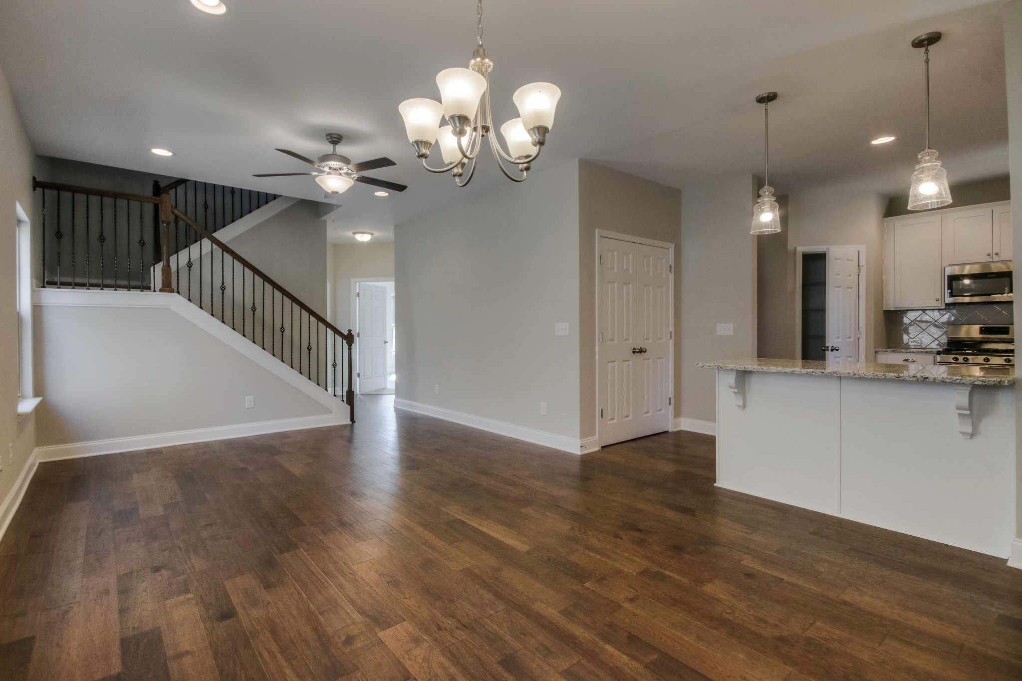 243 Cloverbrook Way