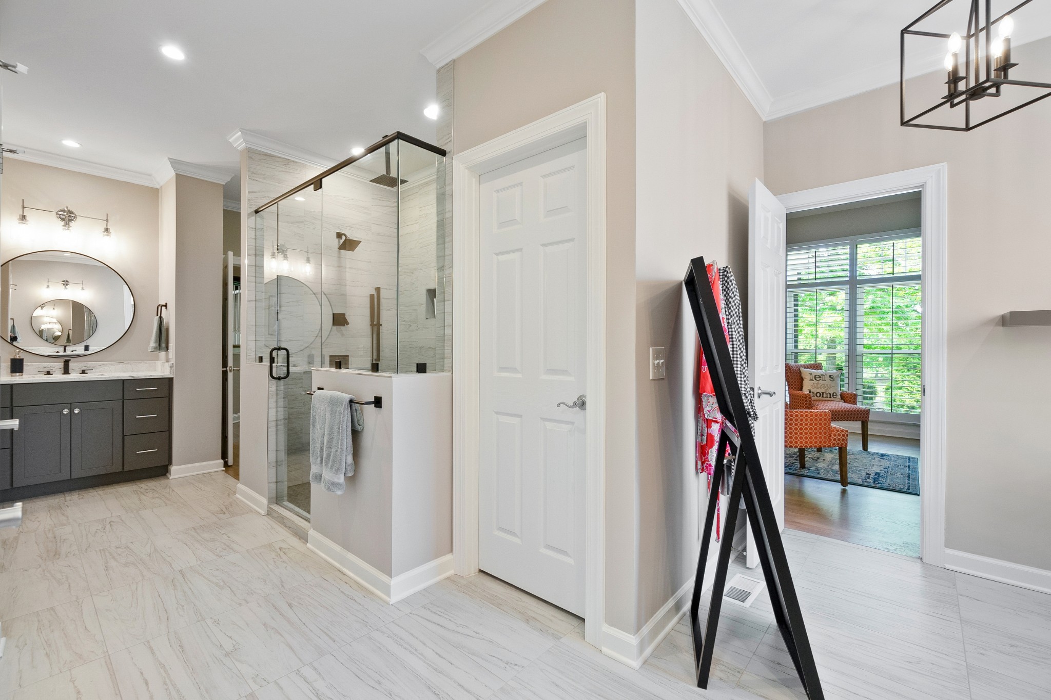9006 Grey Pointe Ct