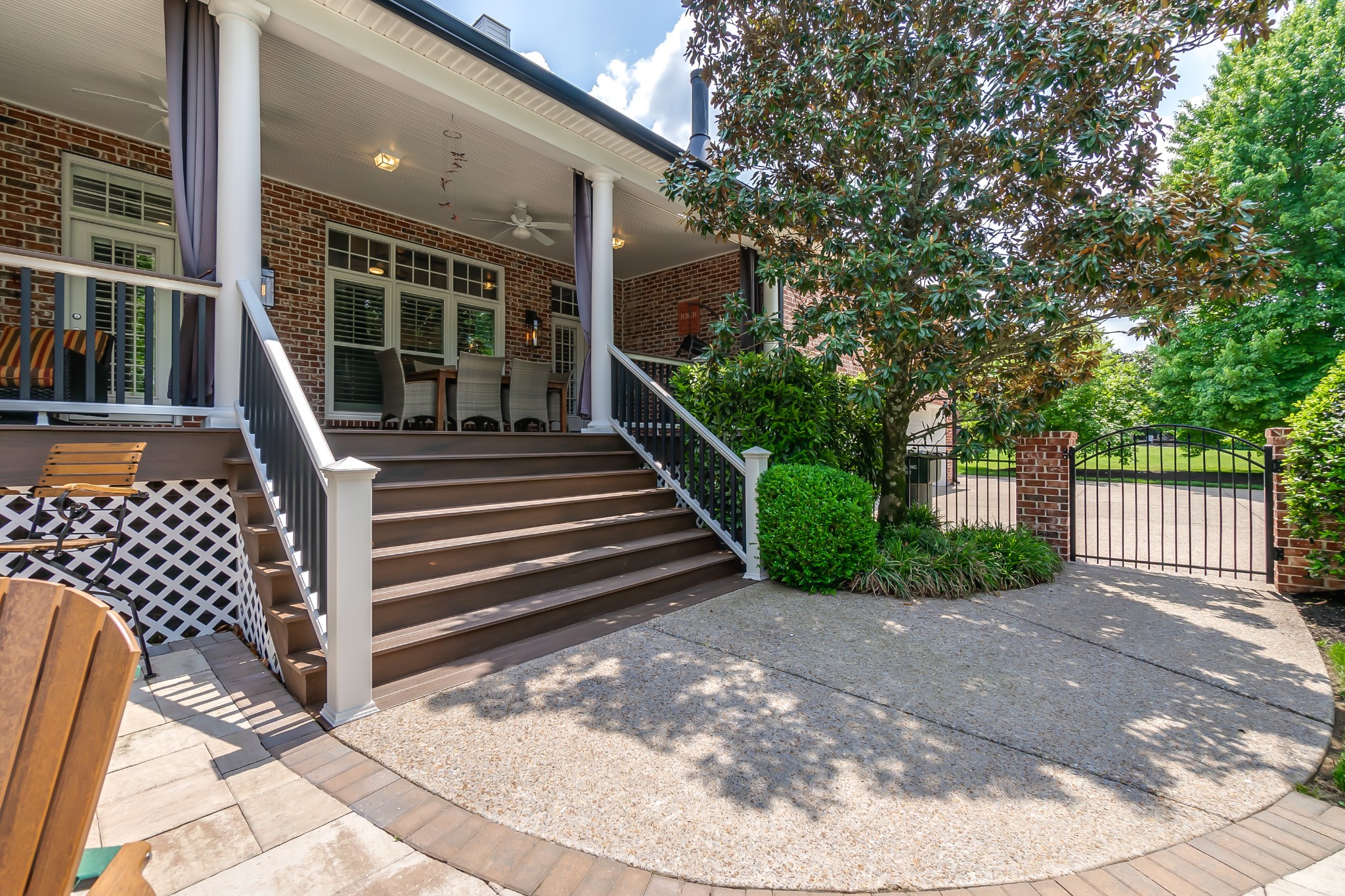 9006 Grey Pointe Ct
