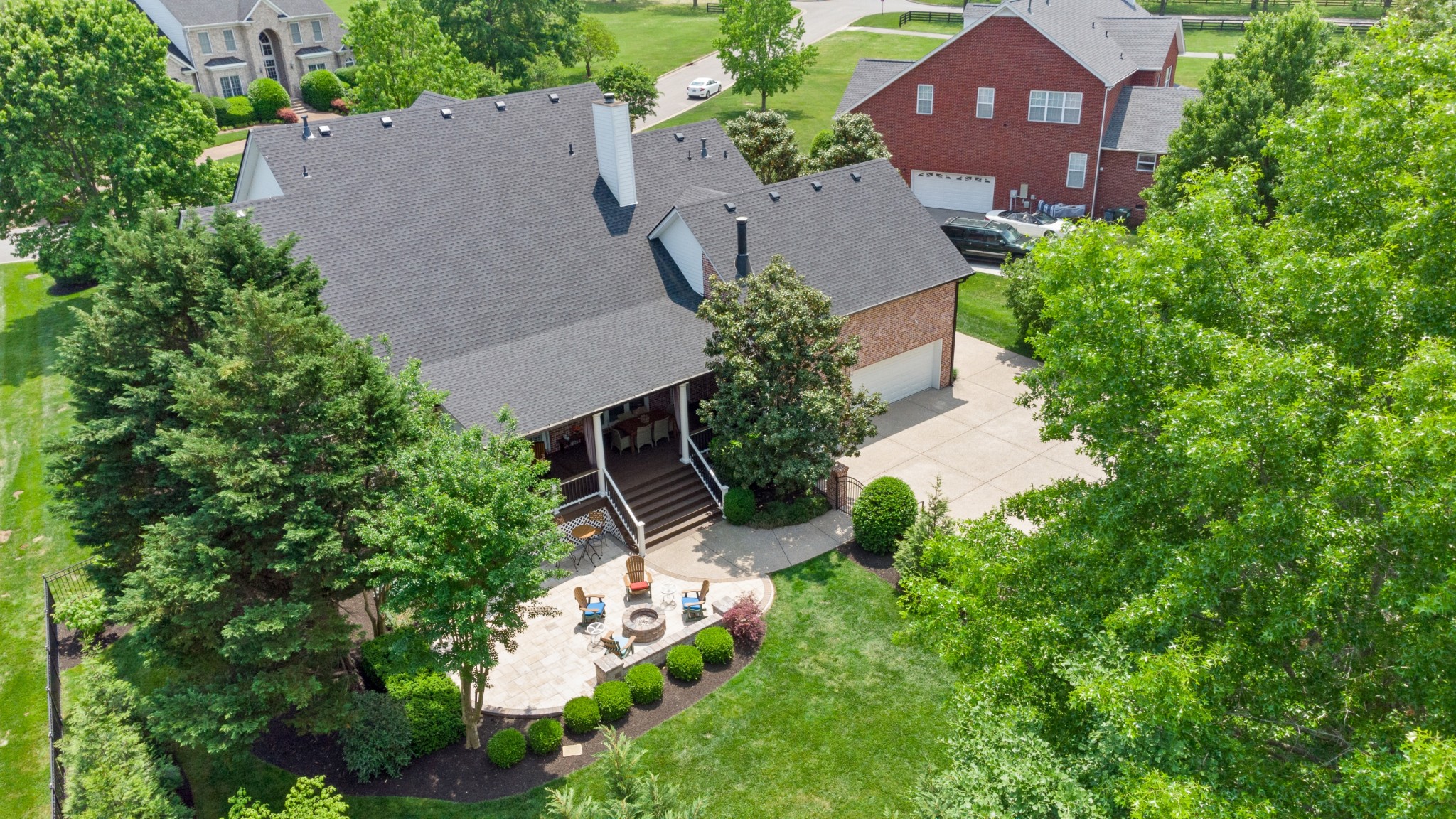 9006 Grey Pointe Ct