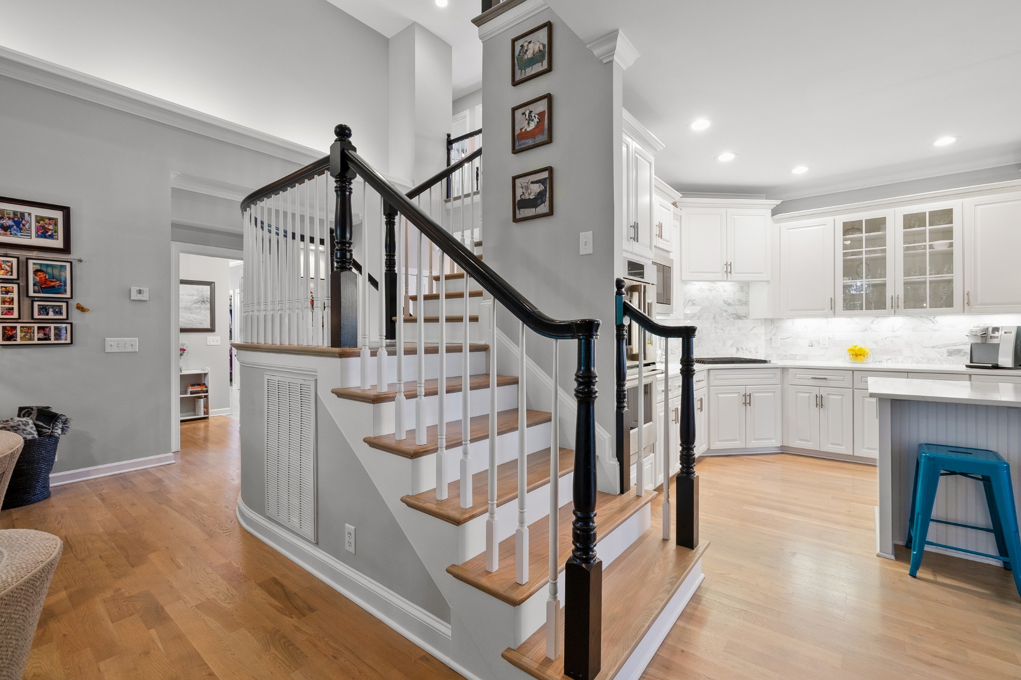 9006 Grey Pointe Ct