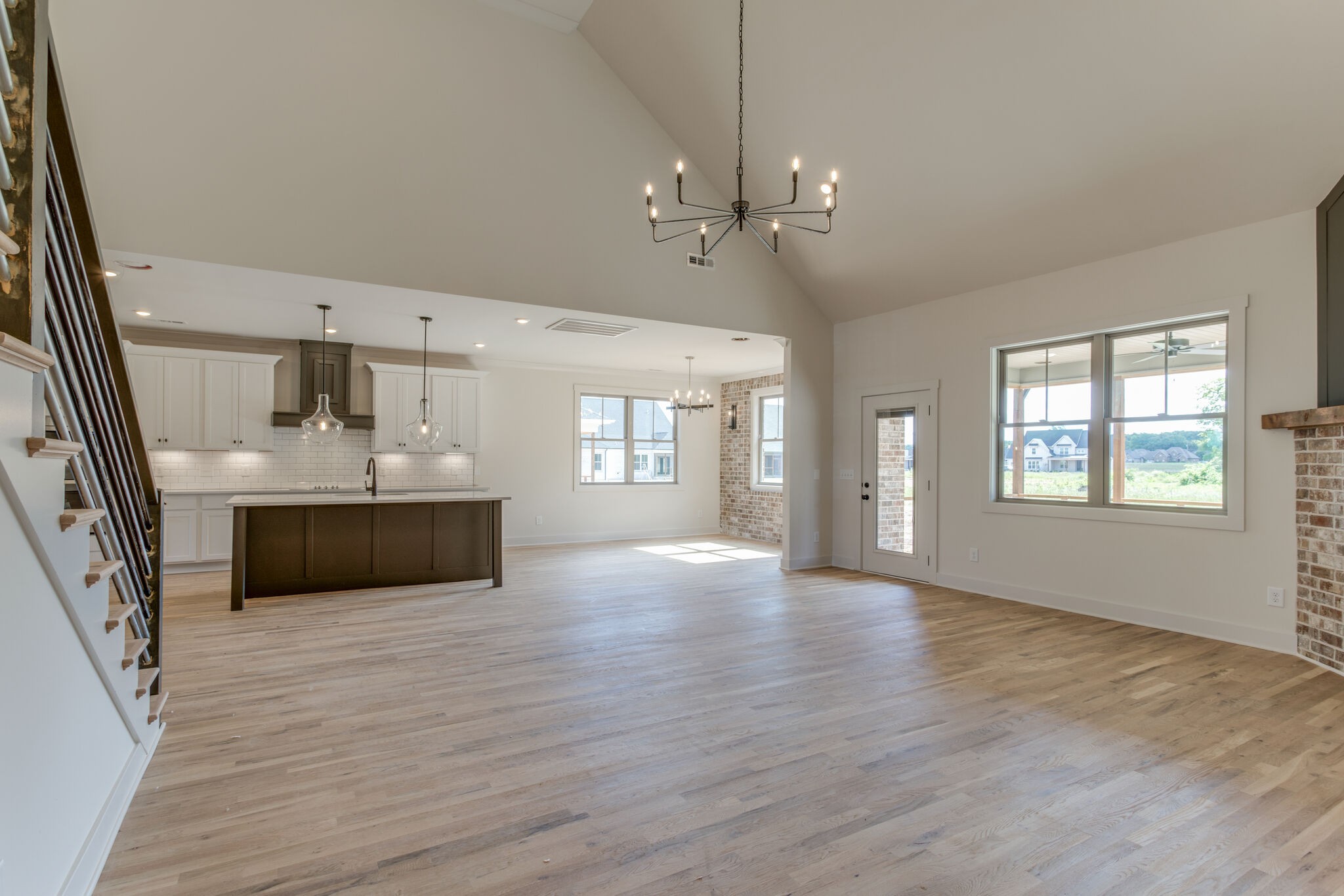 2711 Congress Dr.