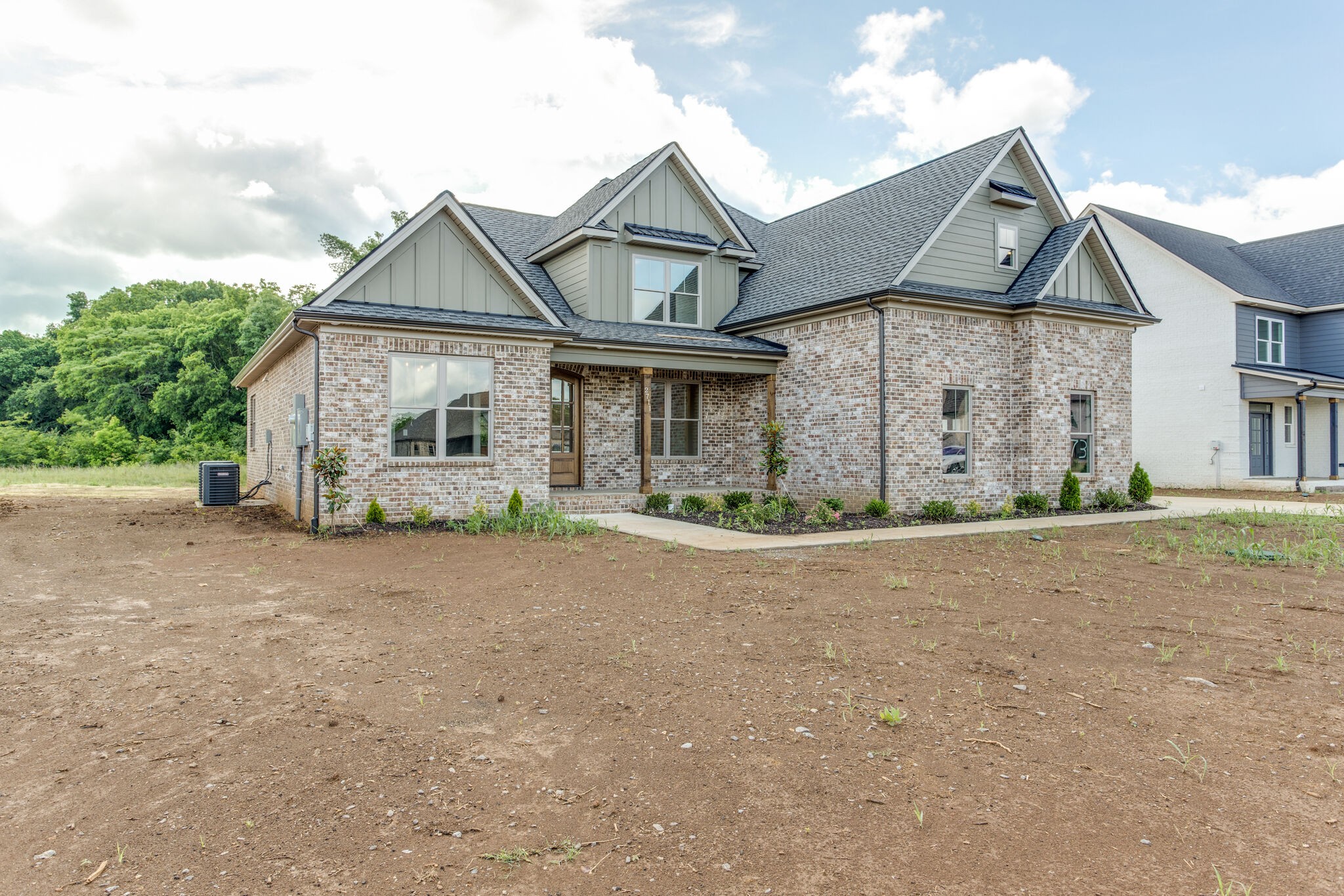 2711 Congress Dr.