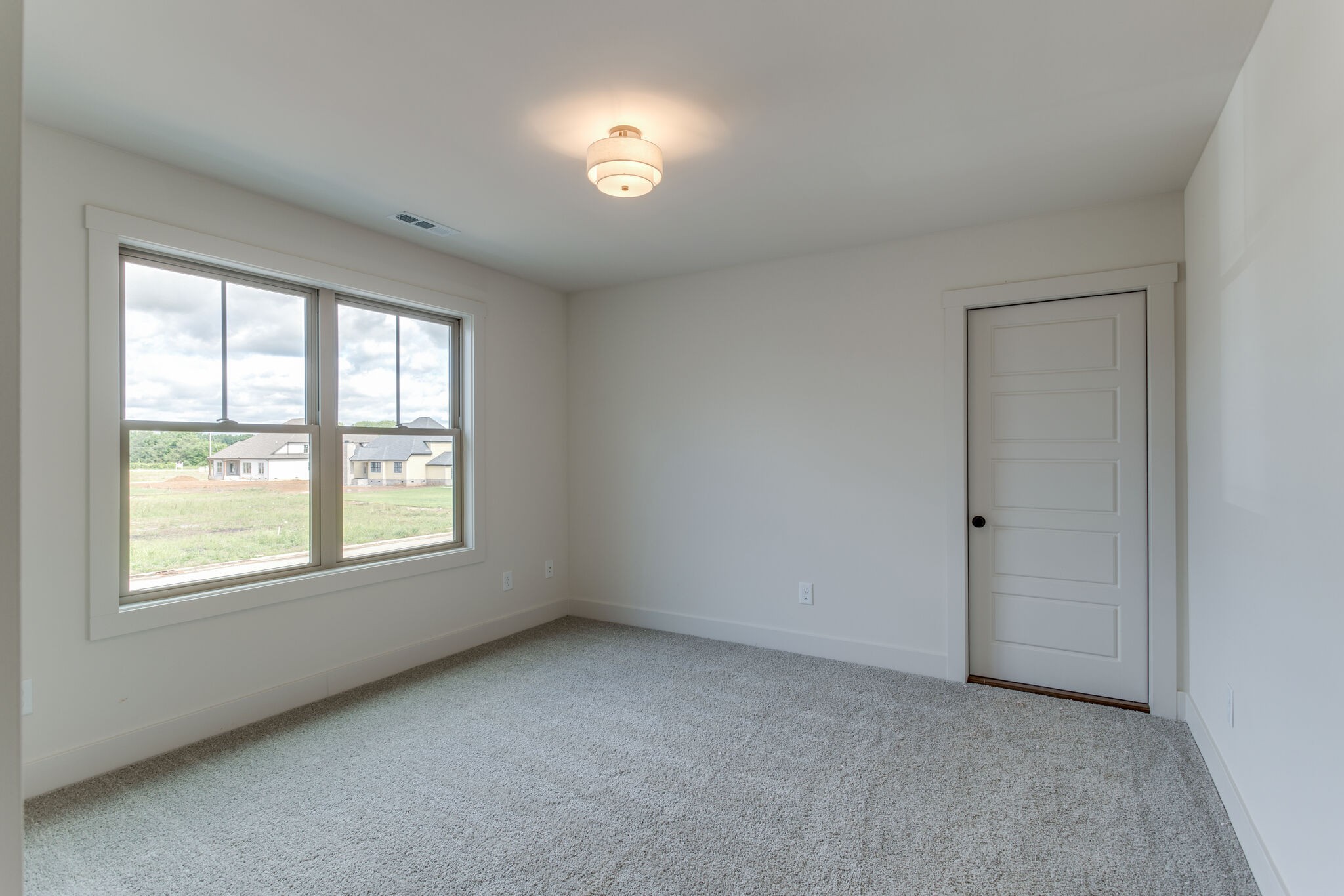 2711 Congress Dr.