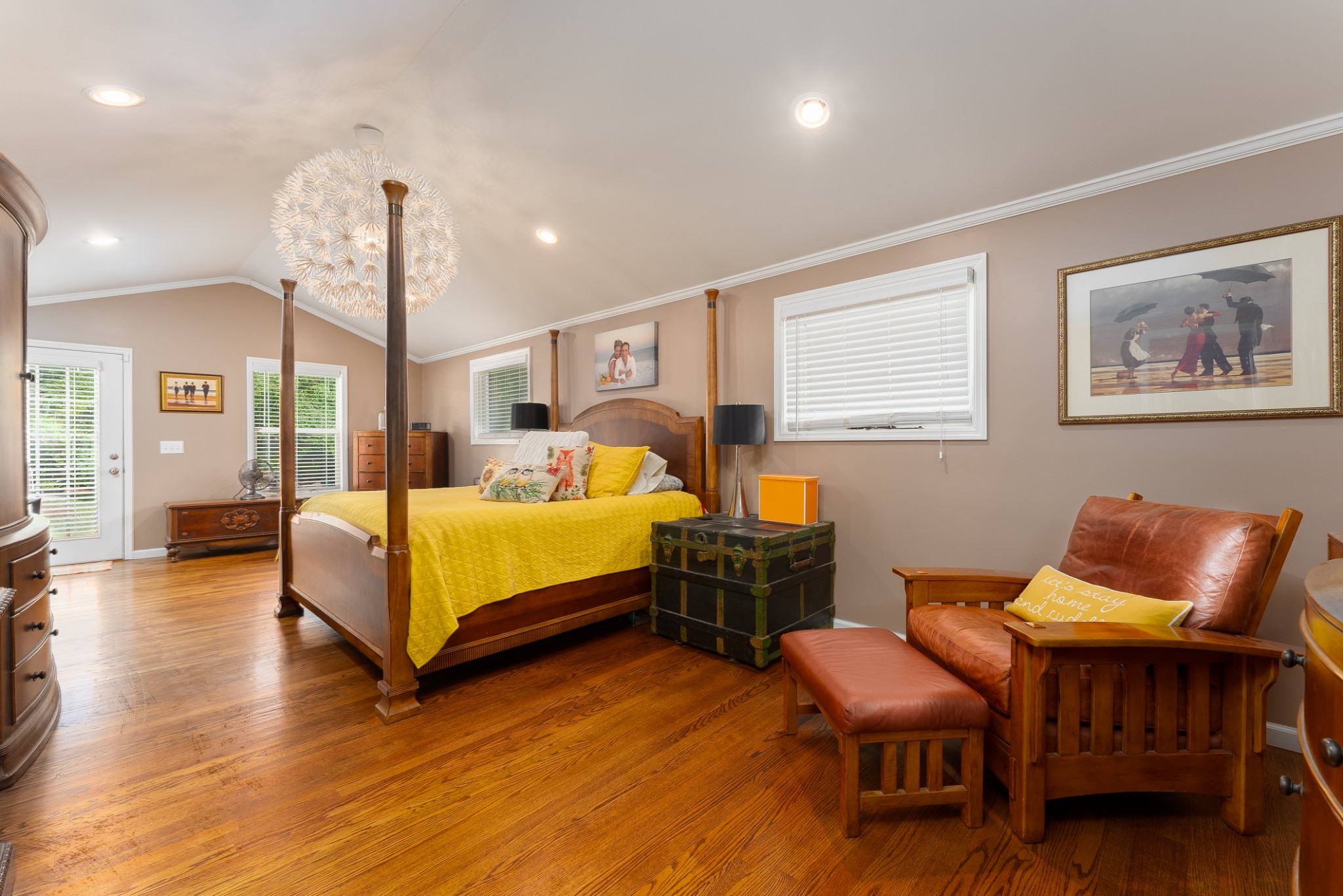 304 South Baird Lane