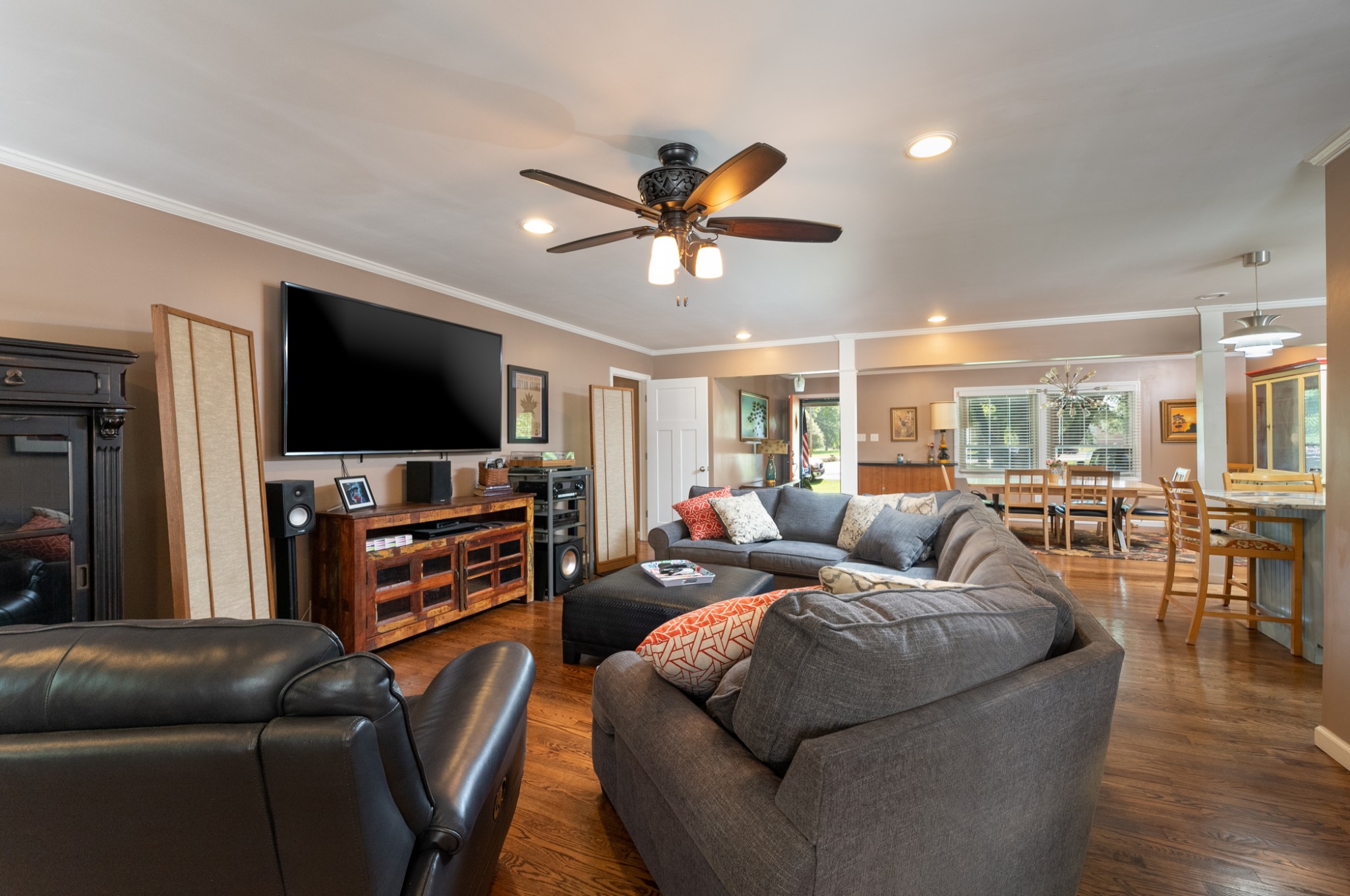 304 South Baird Lane