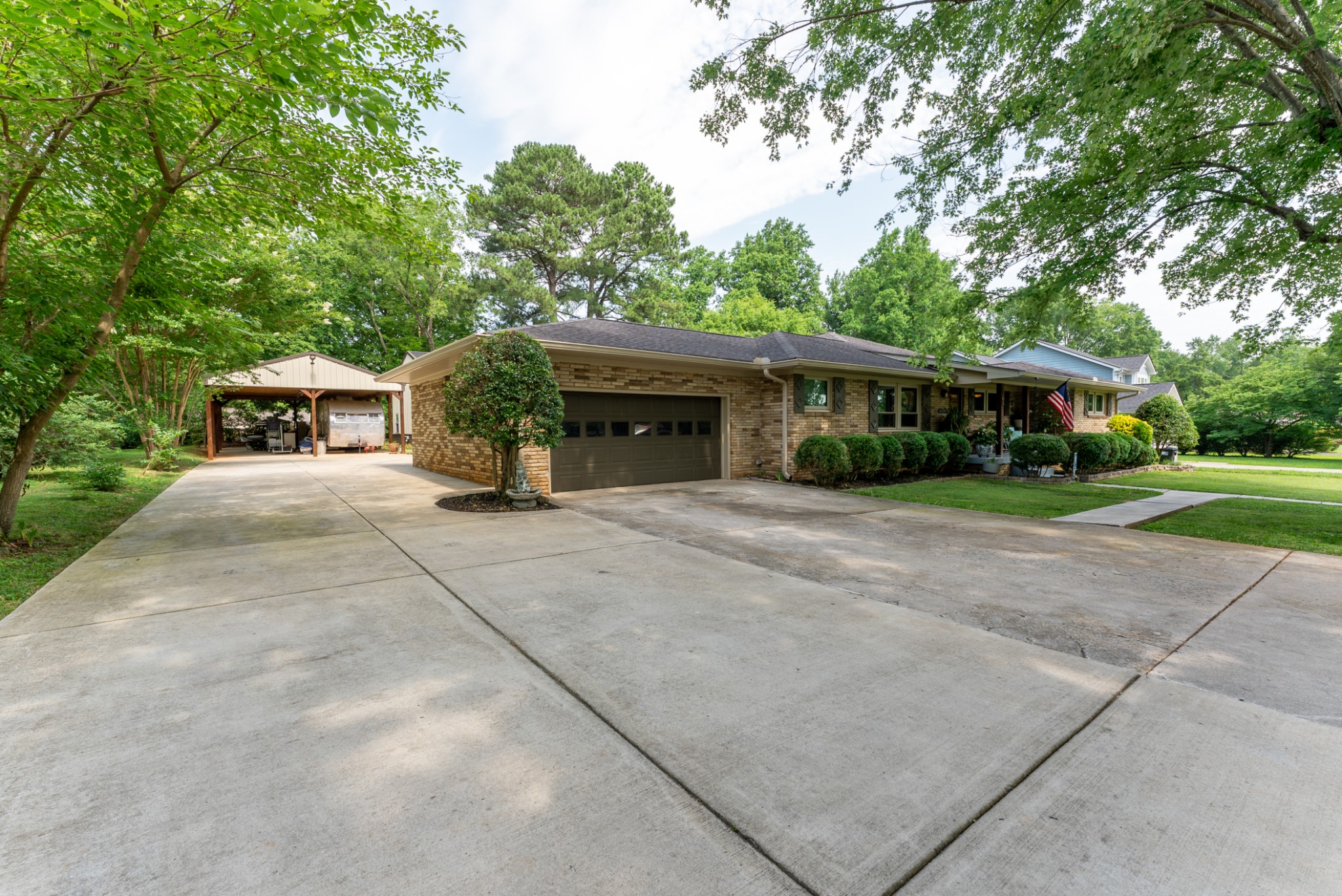 304 South Baird Lane