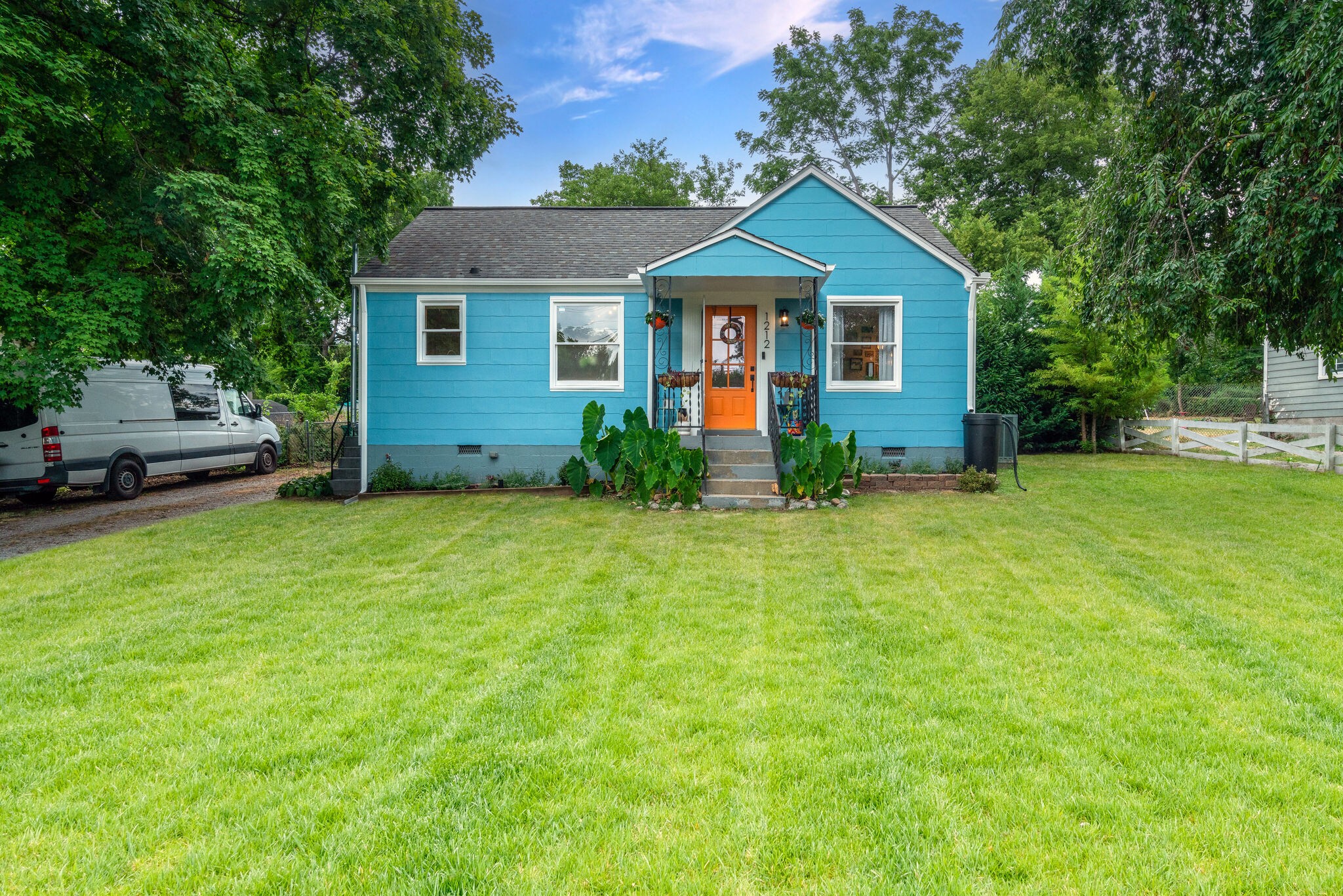 1212 Vultee Blvd