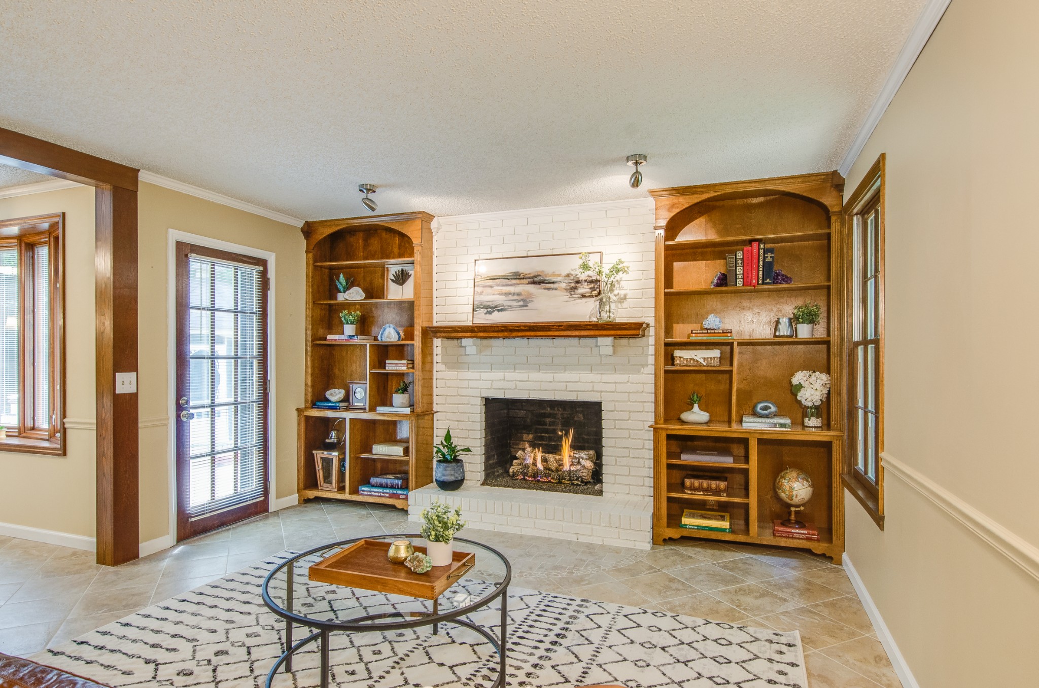 108 Birchwood Ct