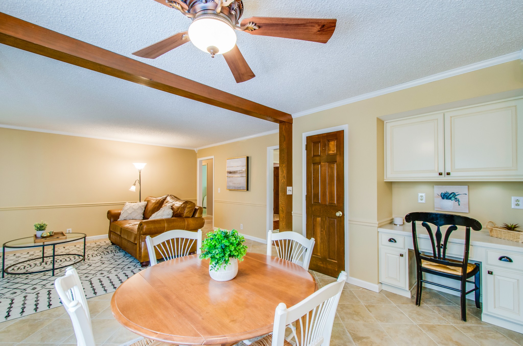 108 Birchwood Ct