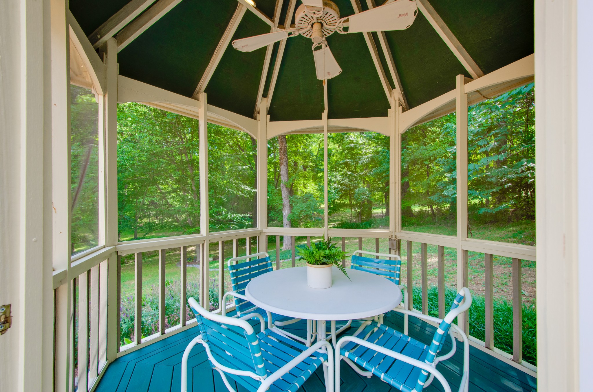 108 Birchwood Ct