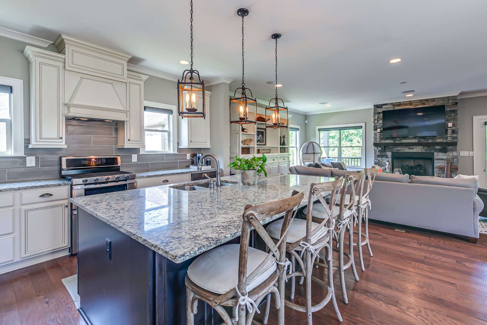 3137 Lorena Ct