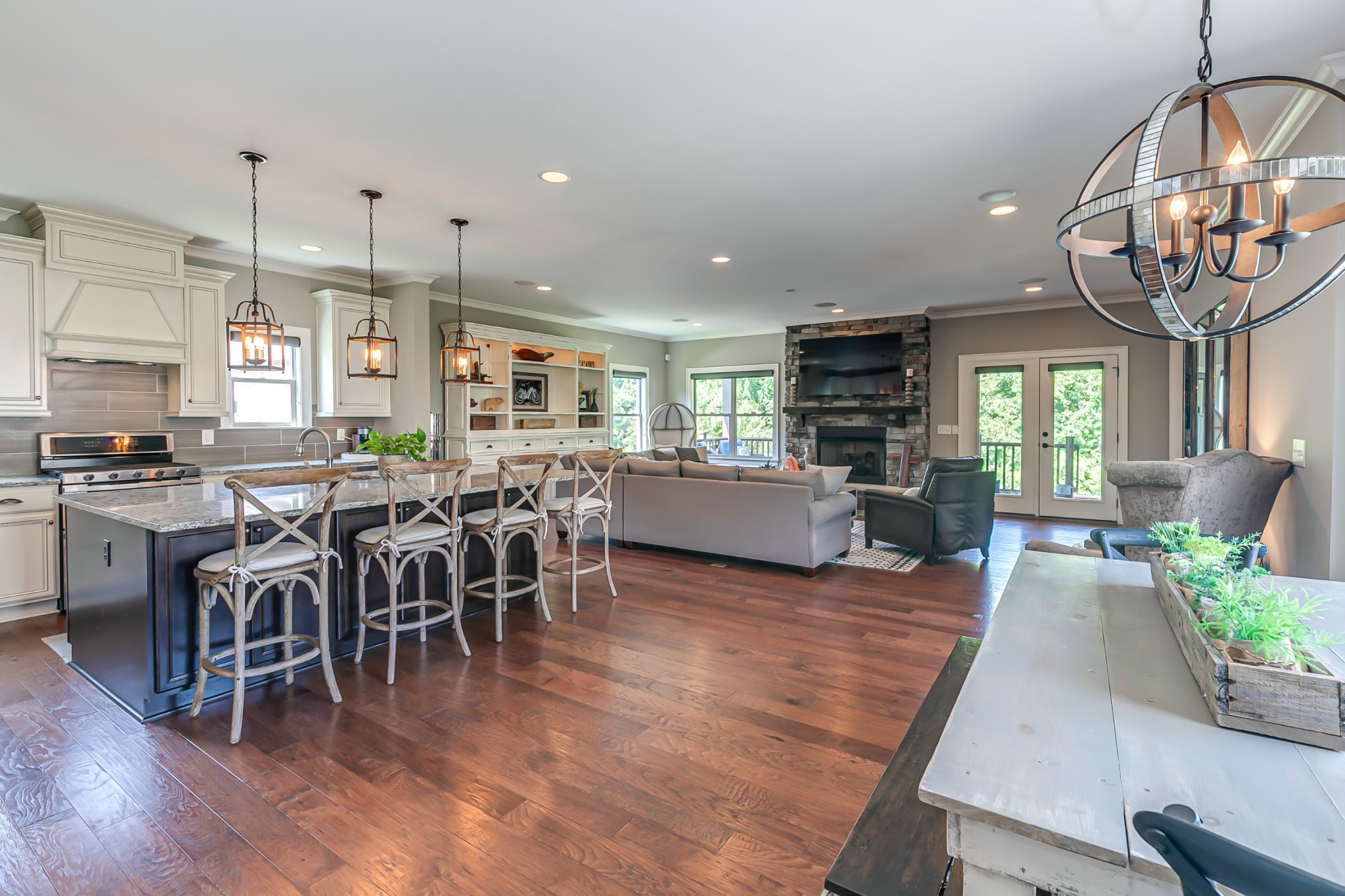 3137 Lorena Ct