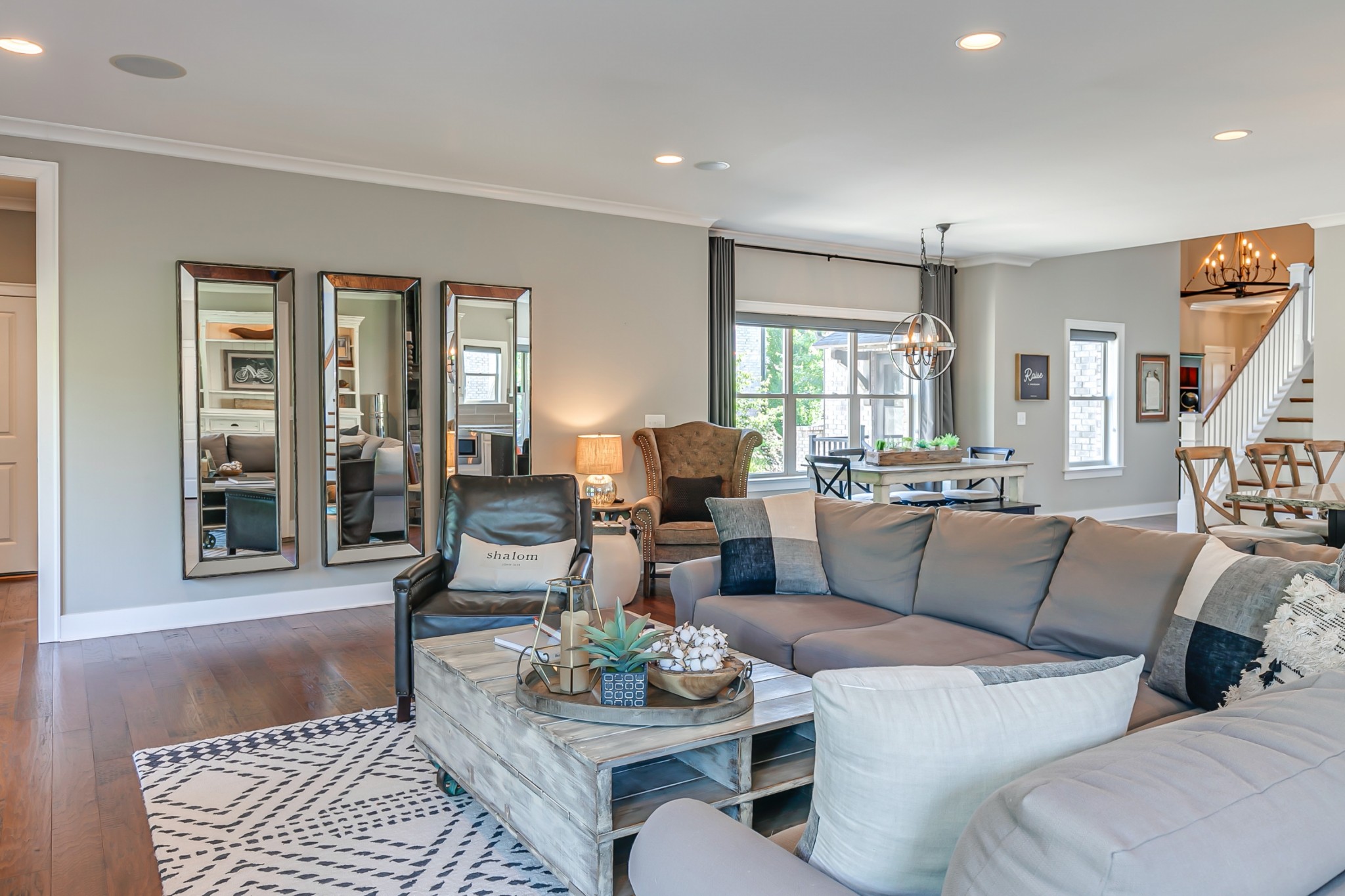 3137 Lorena Ct