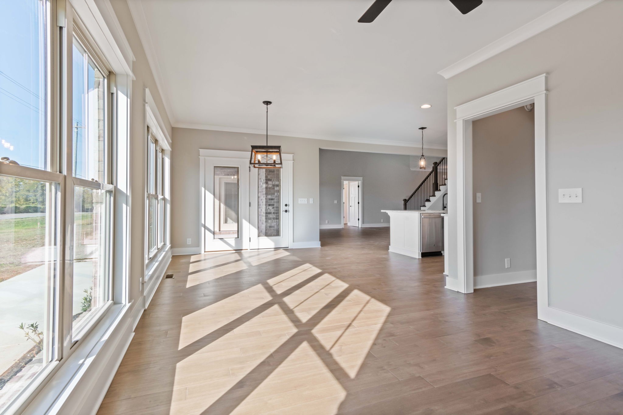 2712 Carousel Dr
