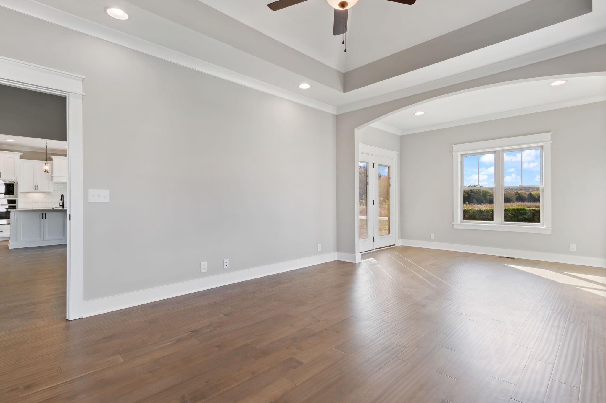 2712 Carousel Dr