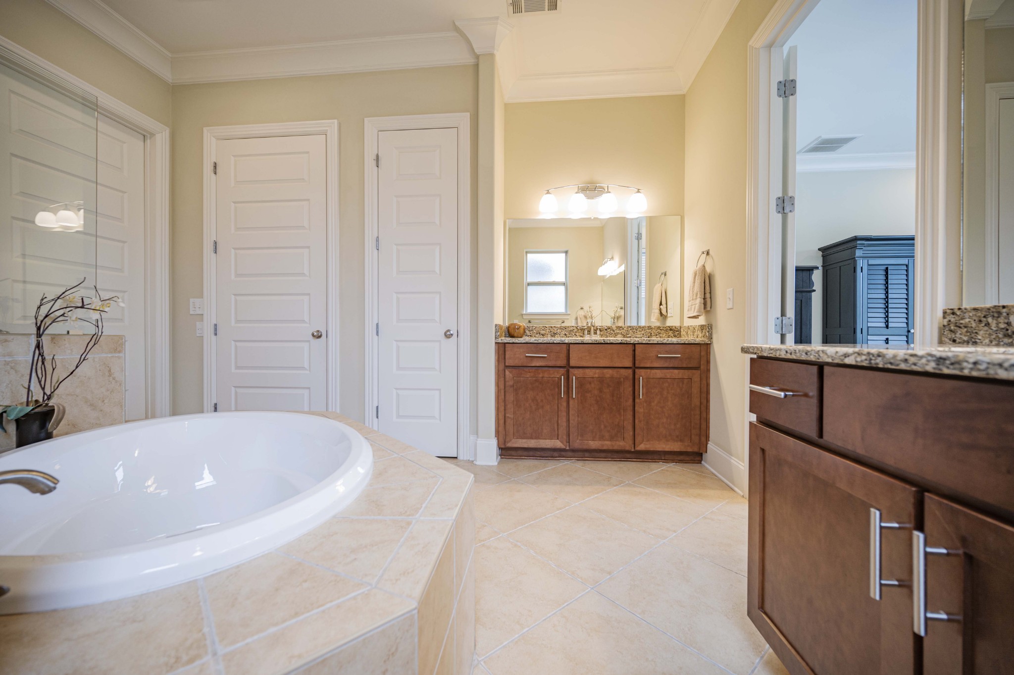 2722 Wynthrope Hall Dr