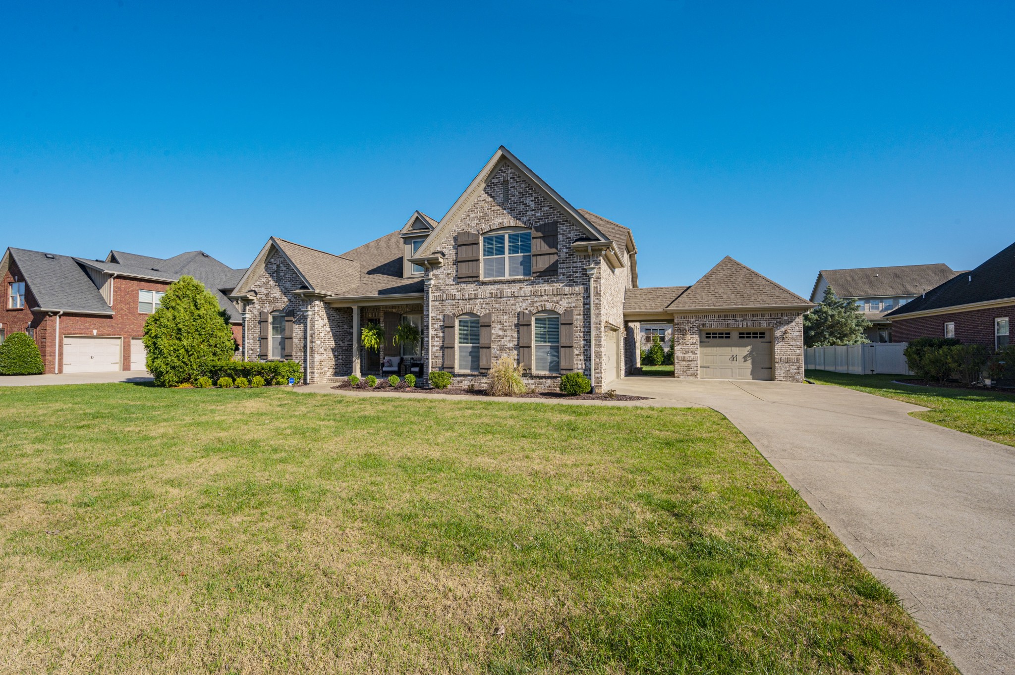2722 Wynthrope Hall Dr