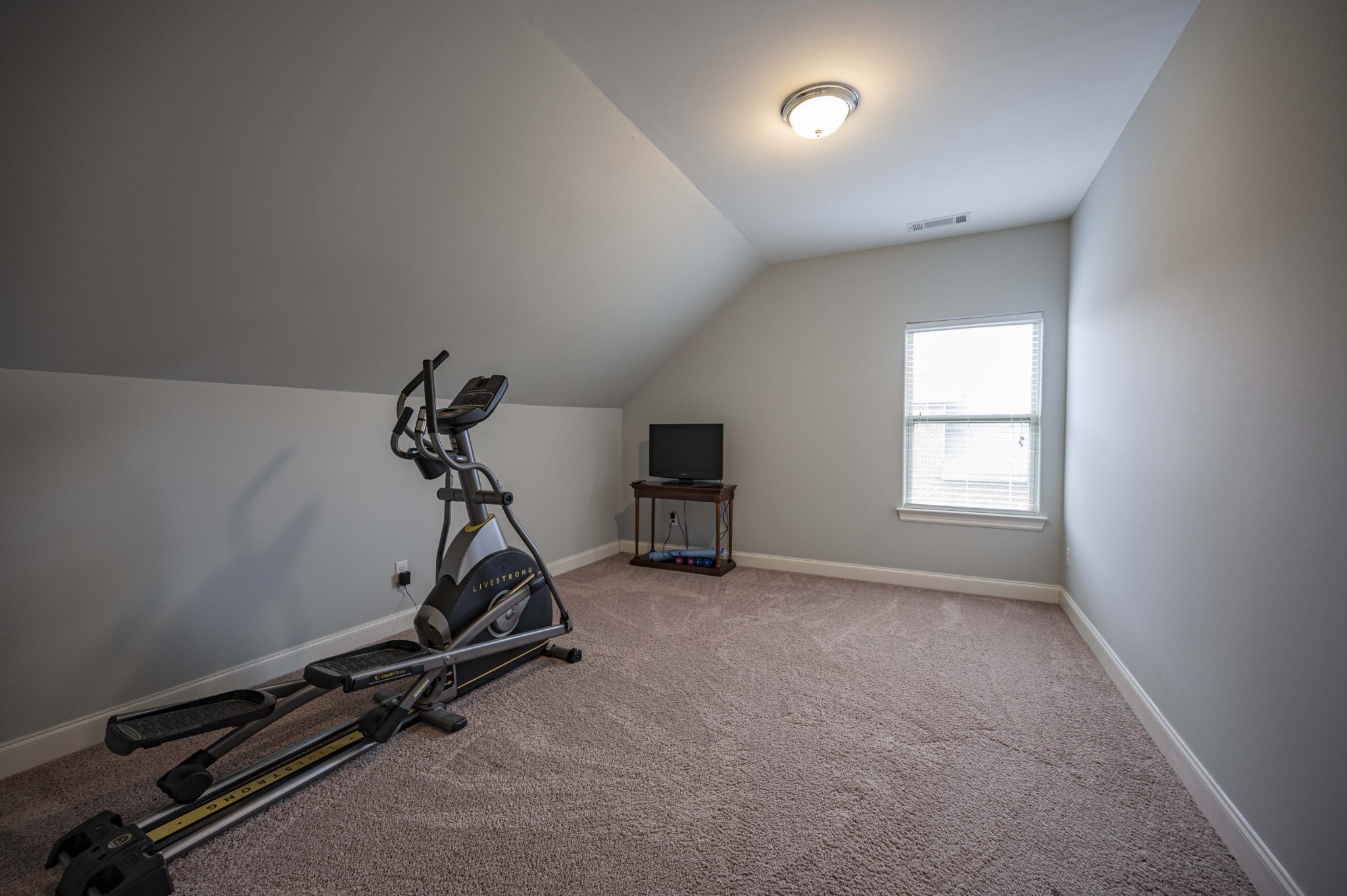 2722 Wynthrope Hall Dr