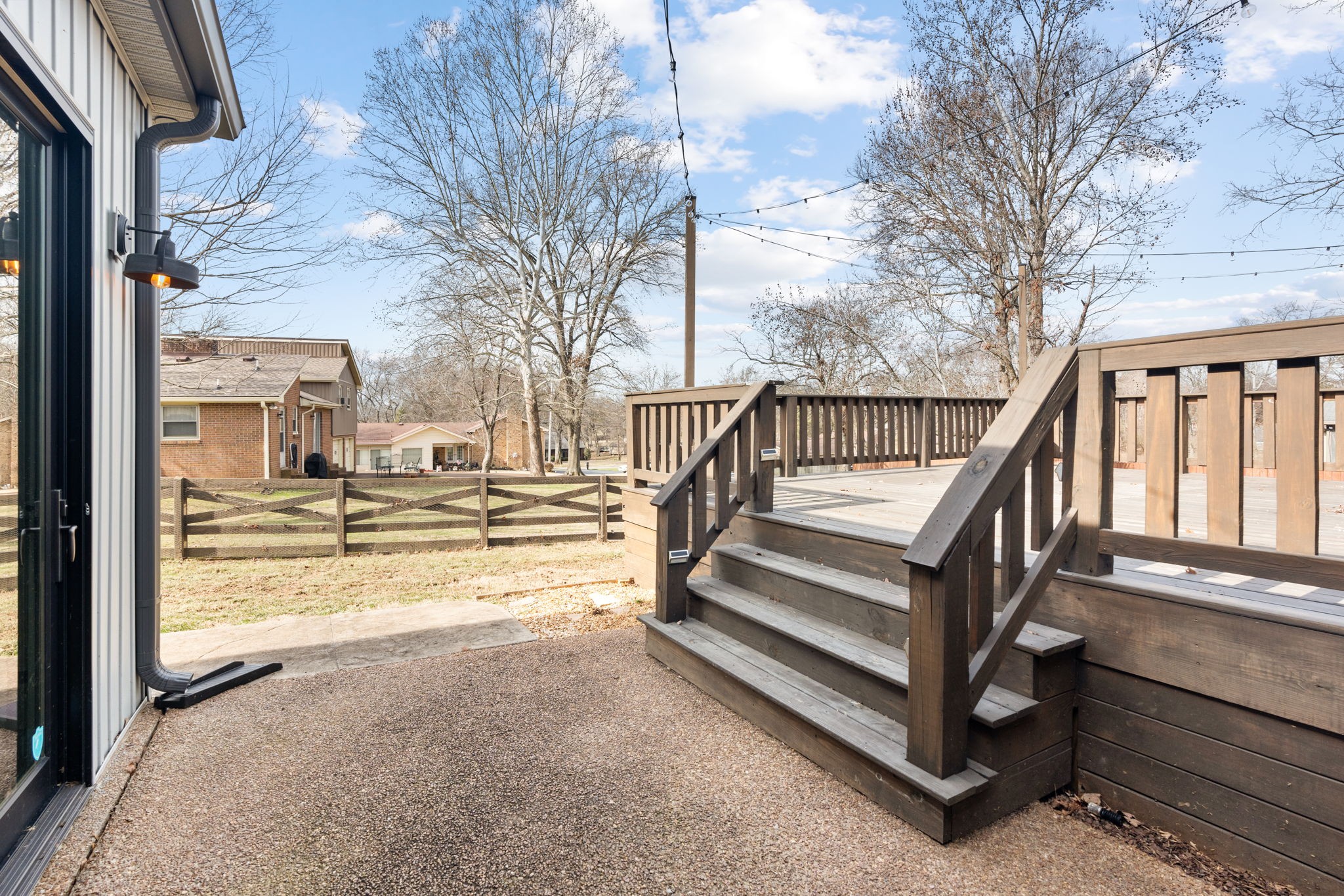 105 Ridge Dr