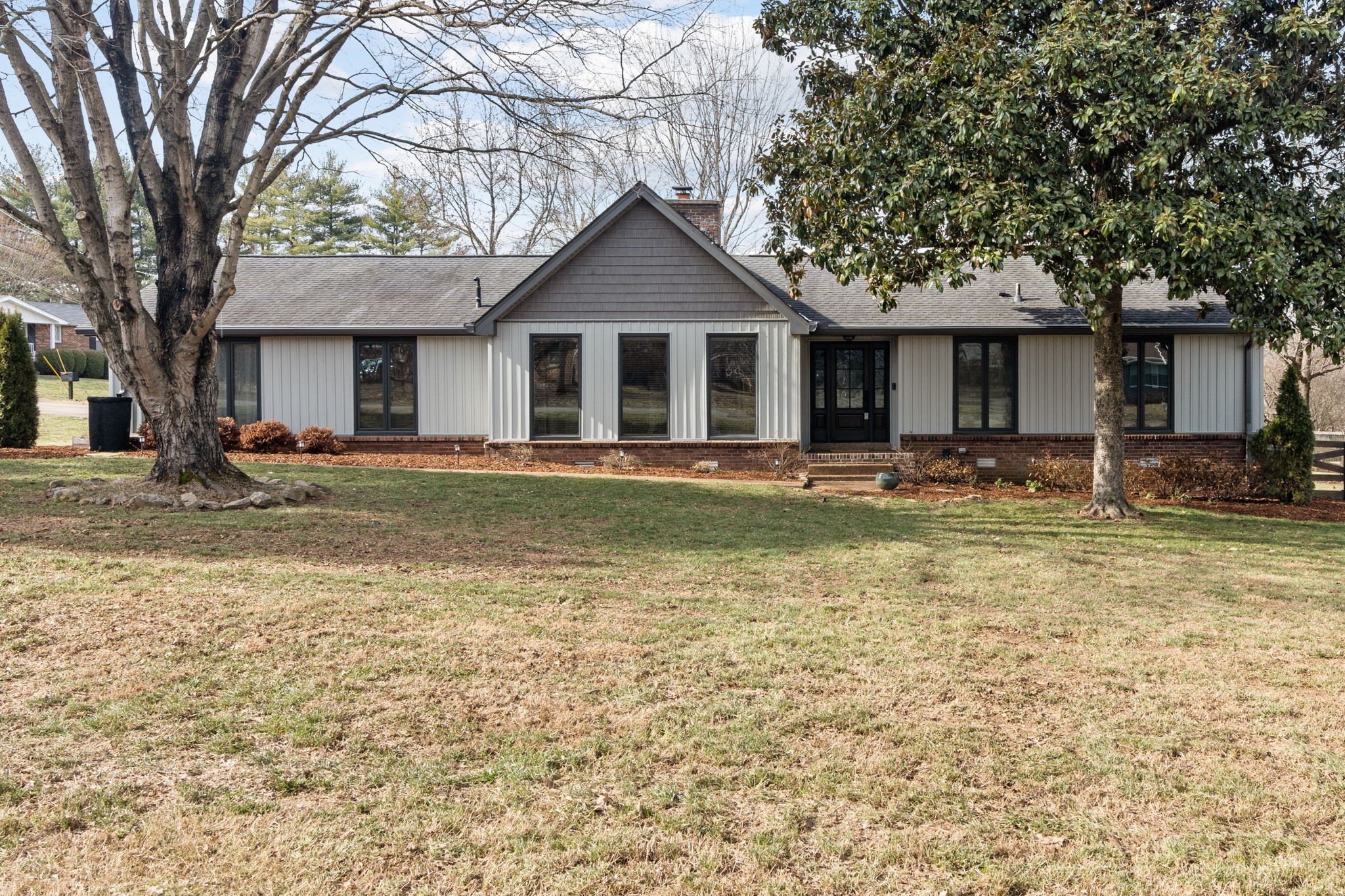 105 Ridge Dr