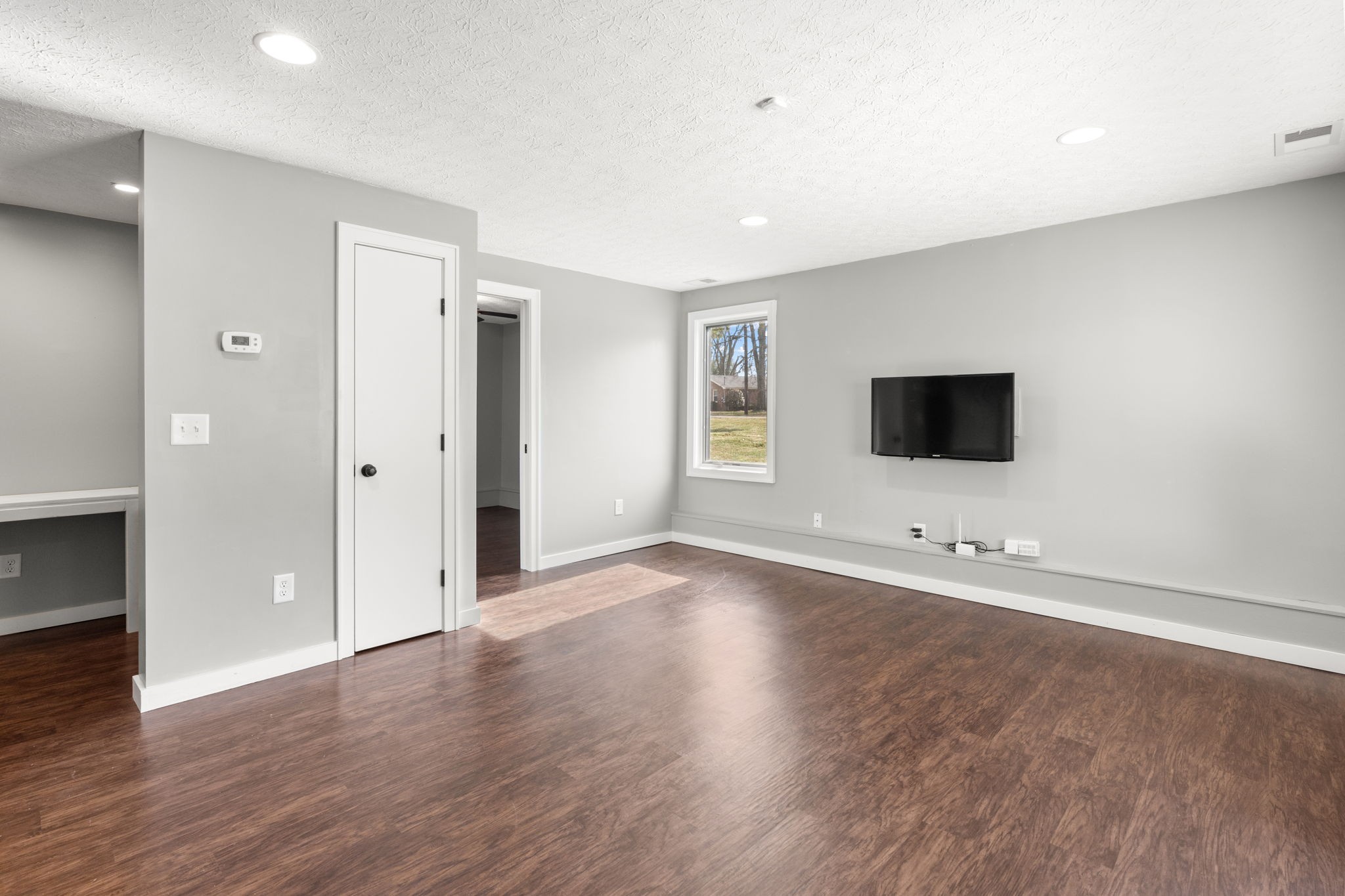 105 Ridge Dr