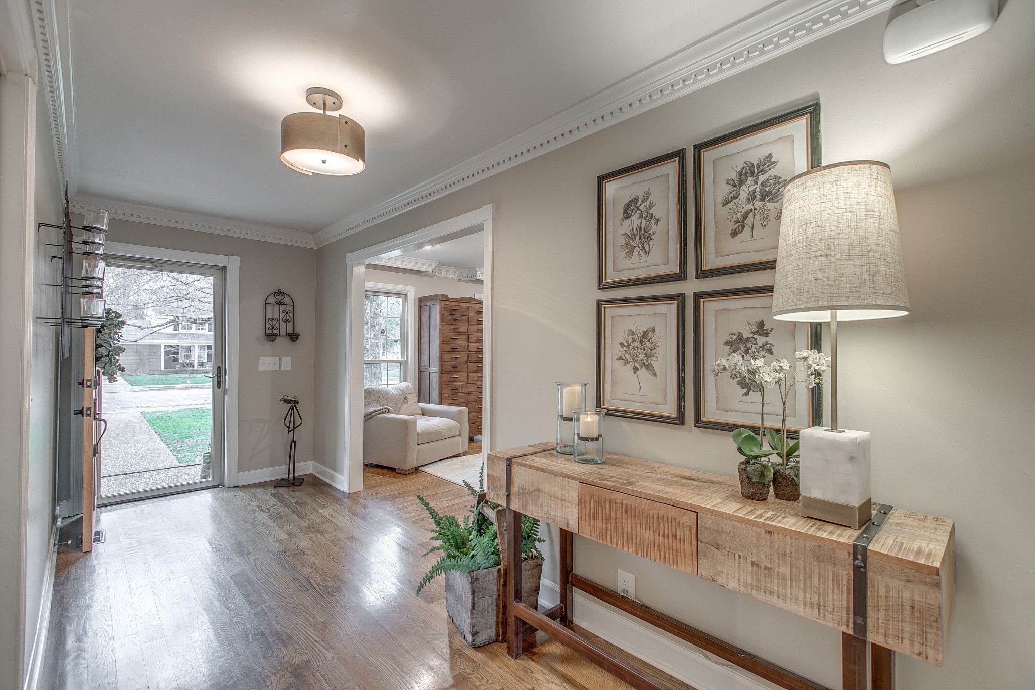 727 Cherokee Ct