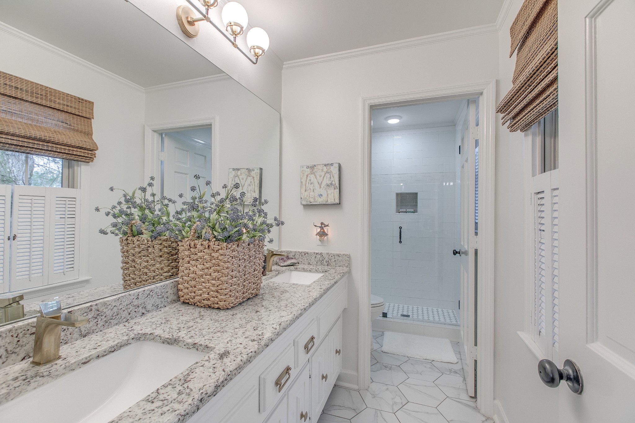 727 Cherokee Ct