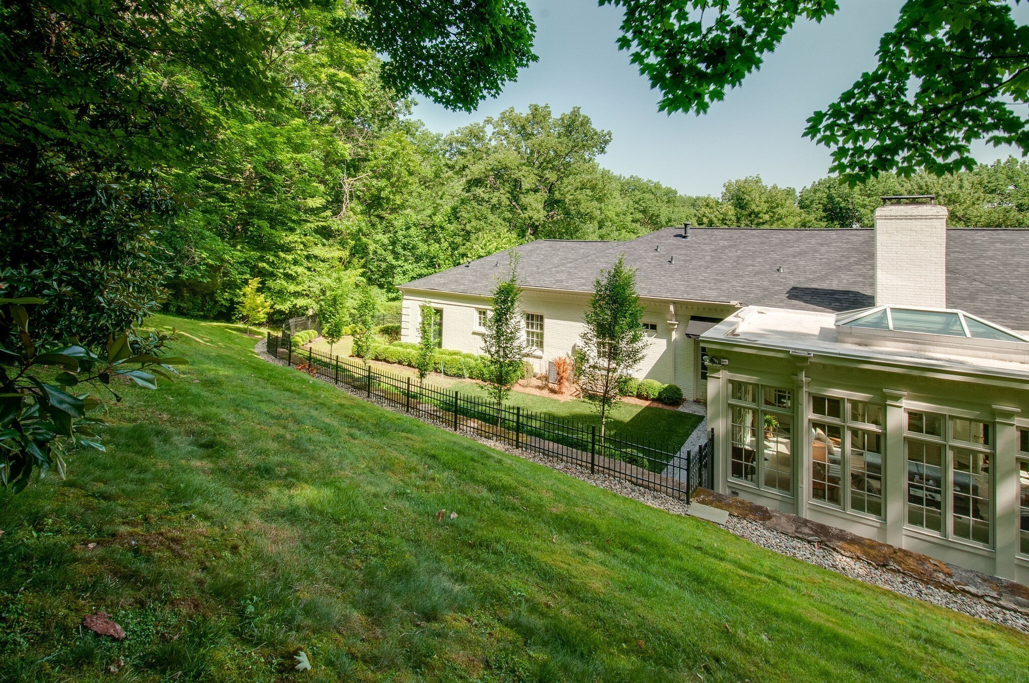 4382 Chickering Ln