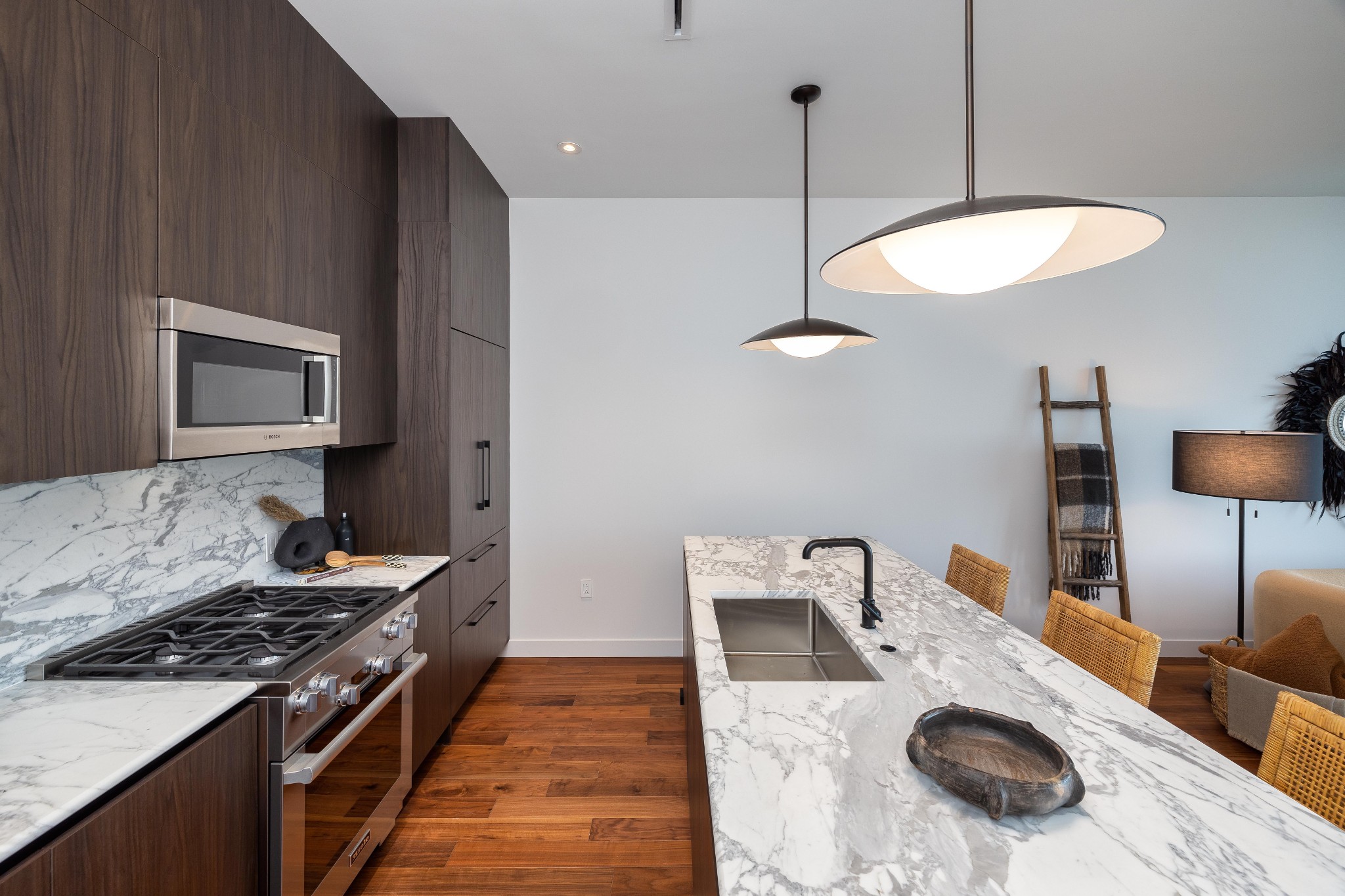 160 2nd Avenue, S Unit: 2604