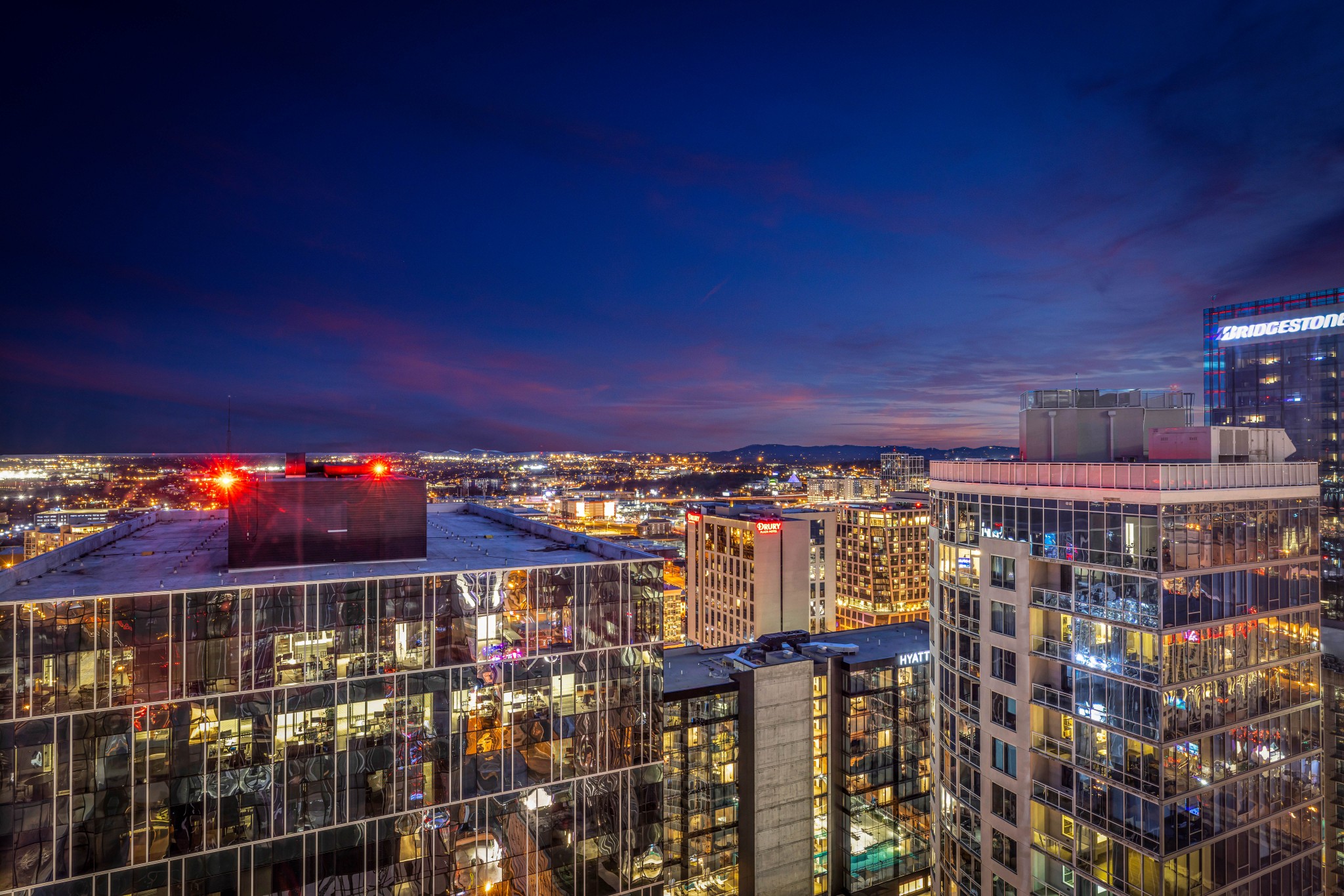 160 2nd Avenue, S Unit: 2604