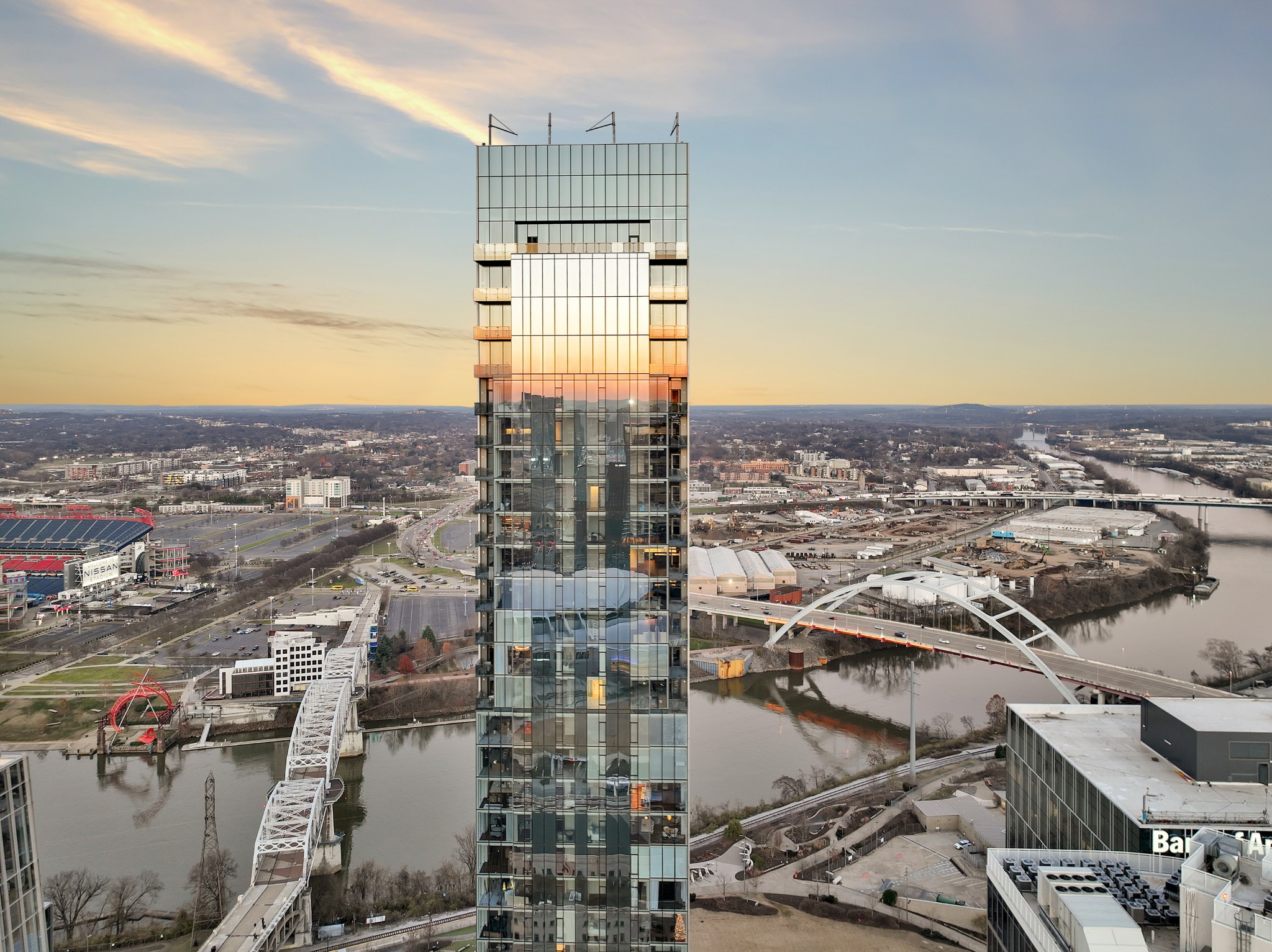 160 2nd Avenue, S Unit: 2604