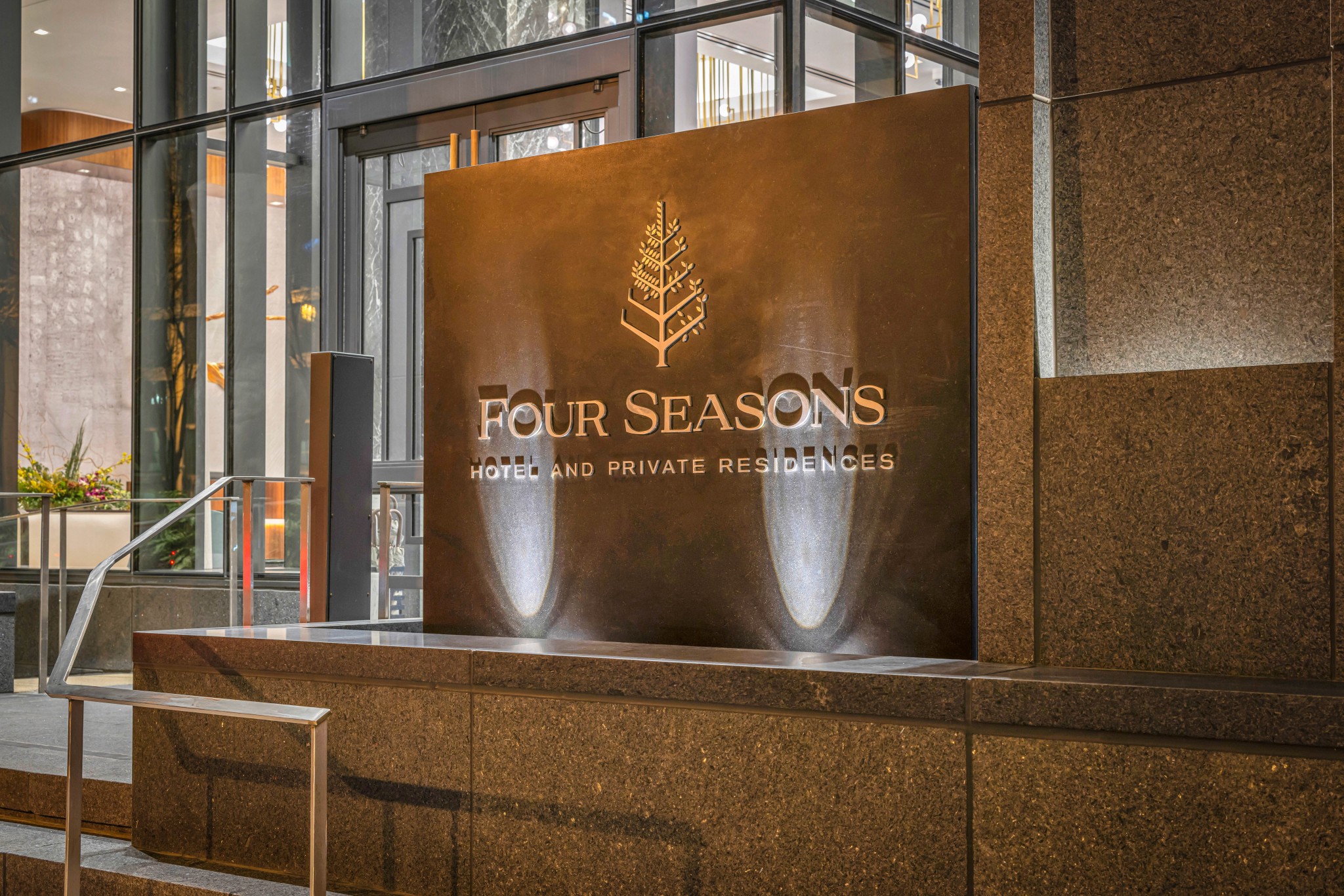 160 2nd Avenue, S Unit: 2604