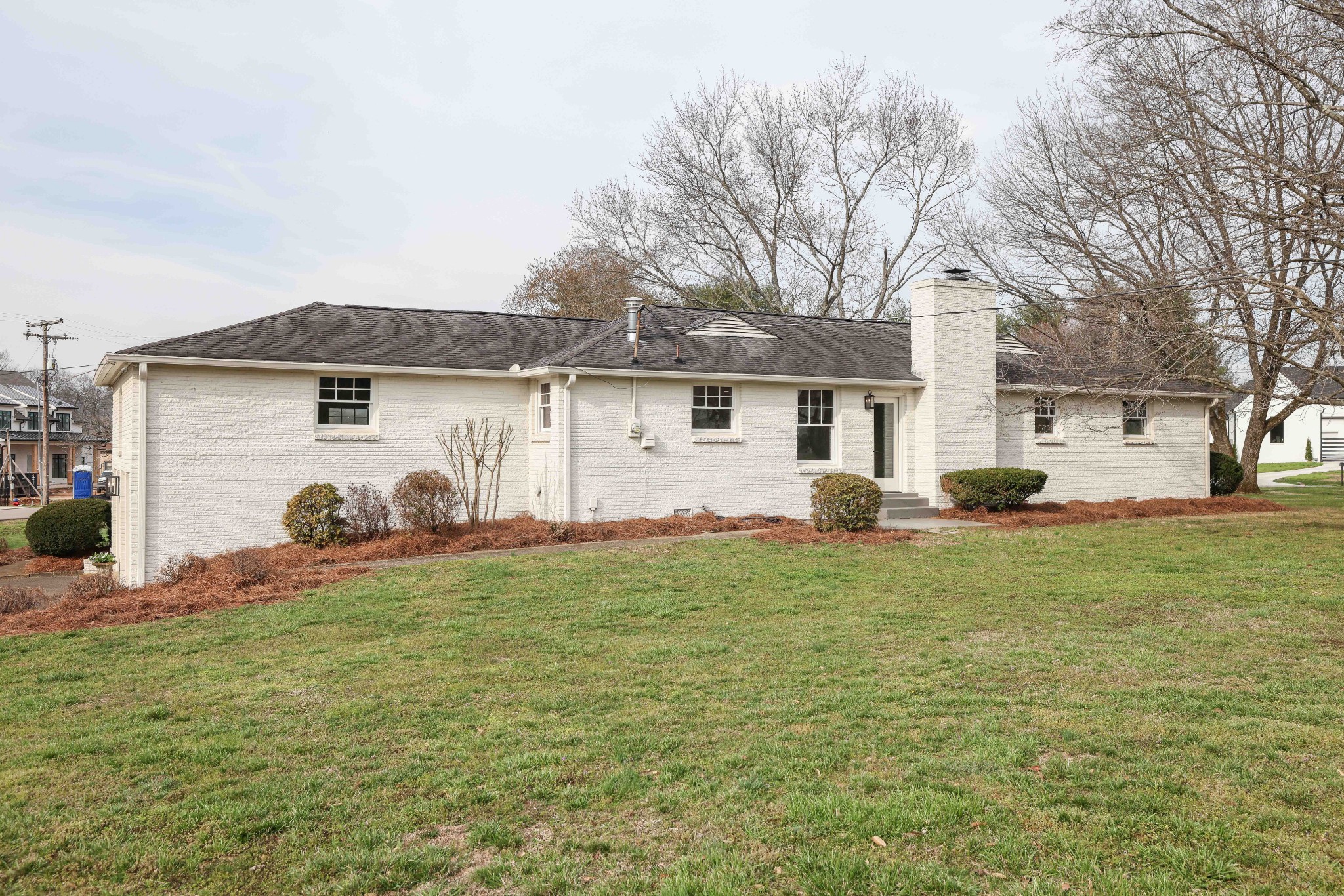 7012 Country Club Dr