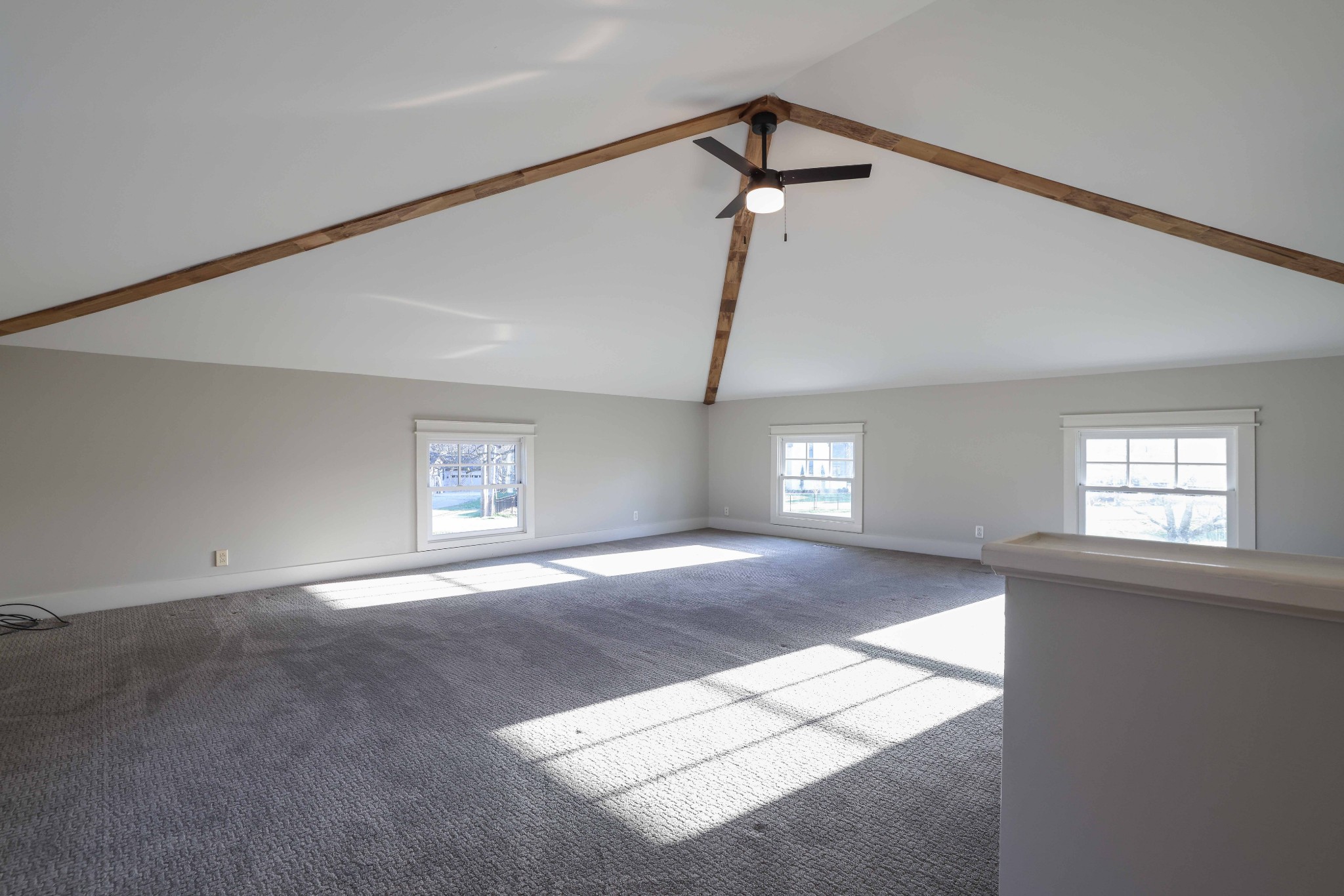 7012 Country Club Dr
