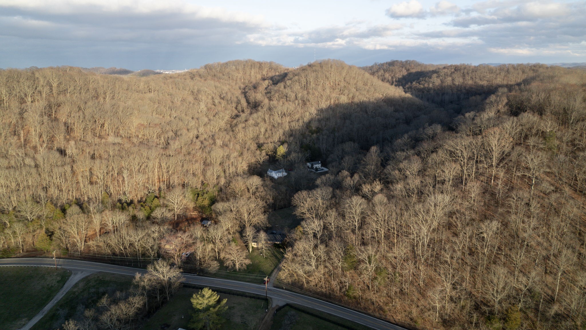 7445 River Road Pike