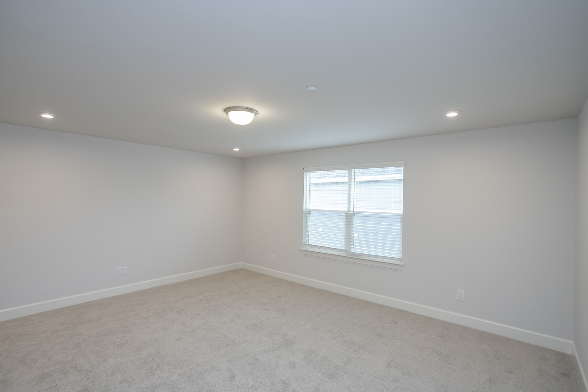 810 Cawthorn Lane