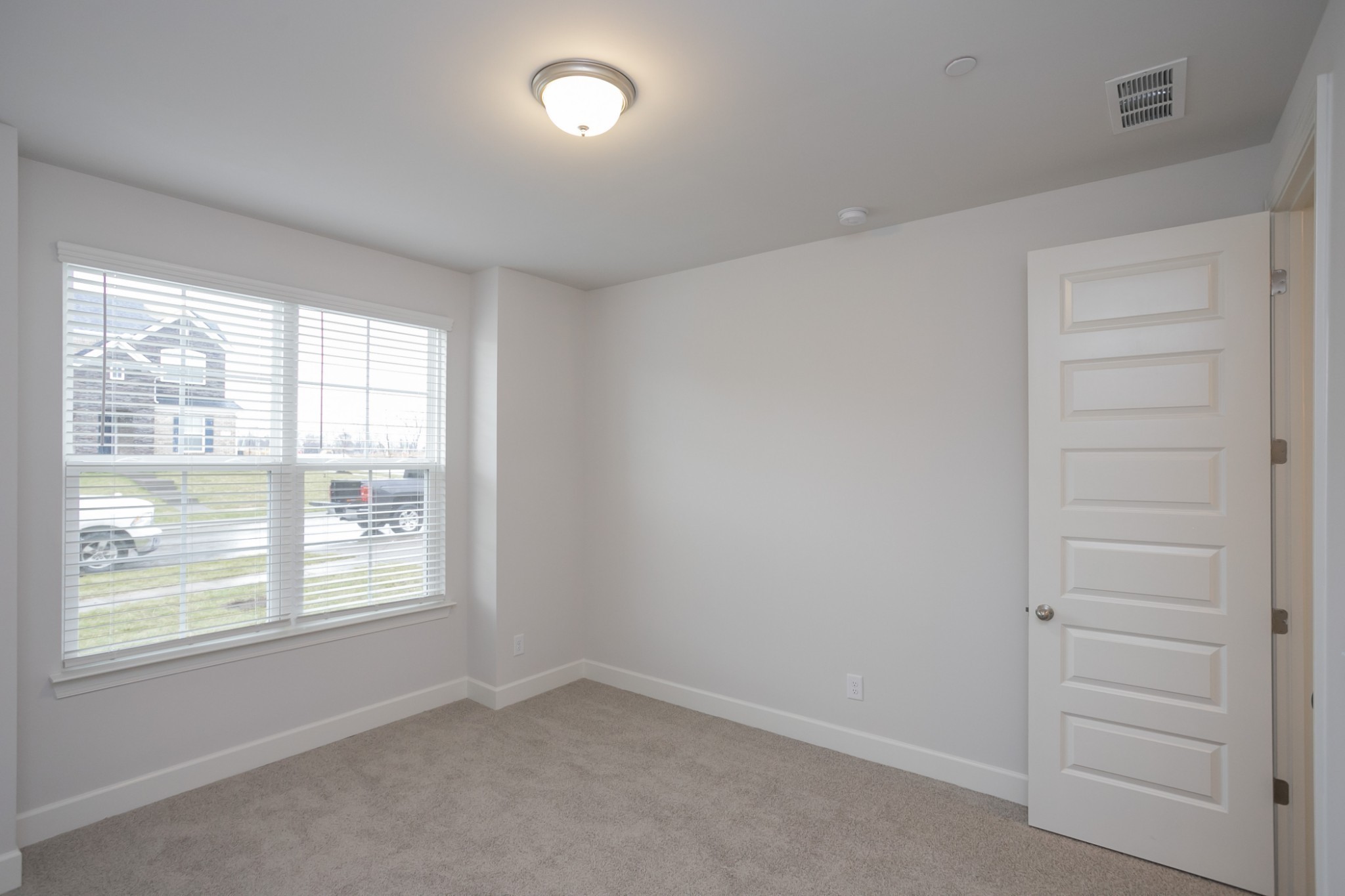 810 Cawthorn Lane