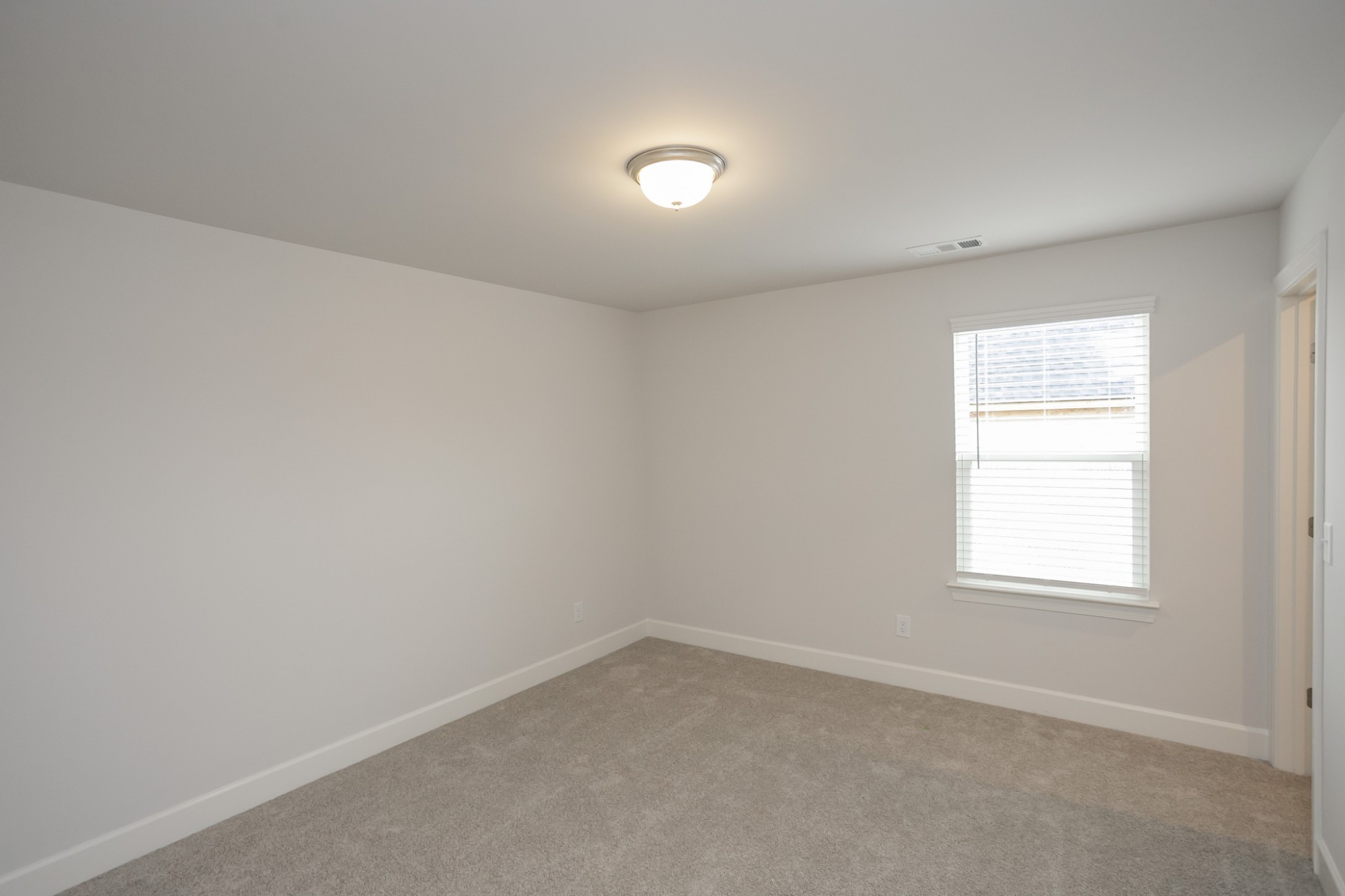 810 Cawthorn Lane
