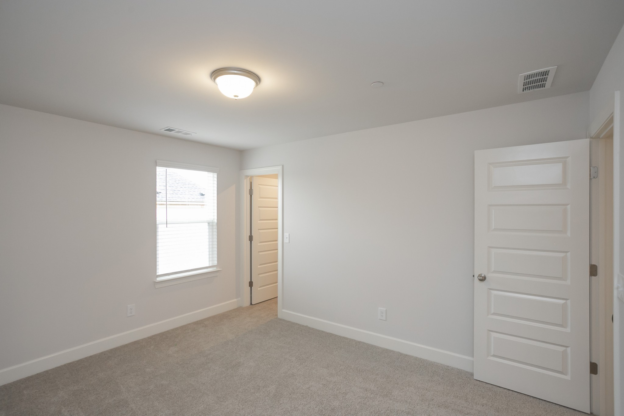 810 Cawthorn Lane